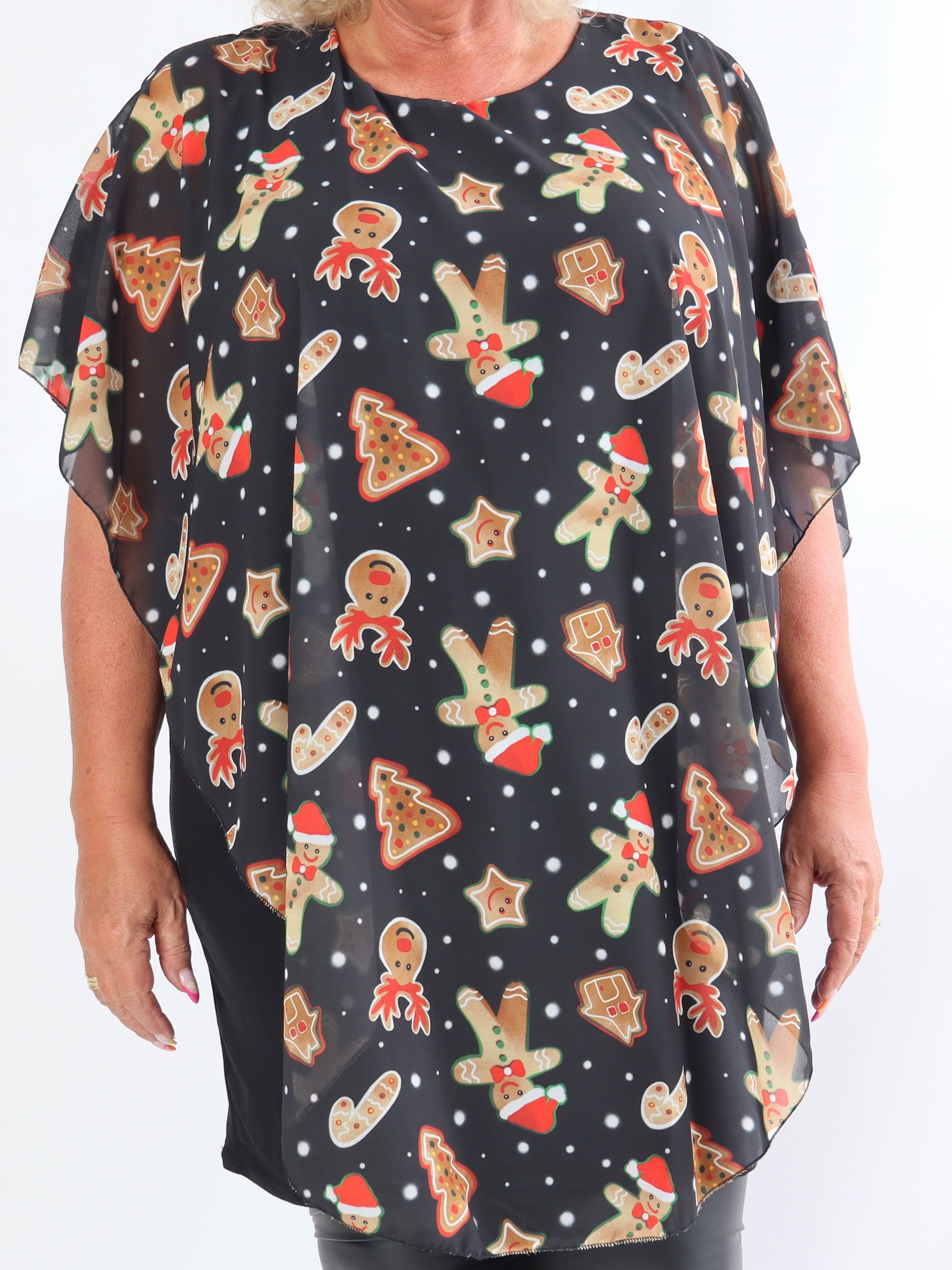 Kenya Gingerbread - Tunikaklänning i plus size med chiffonglager och jultryck