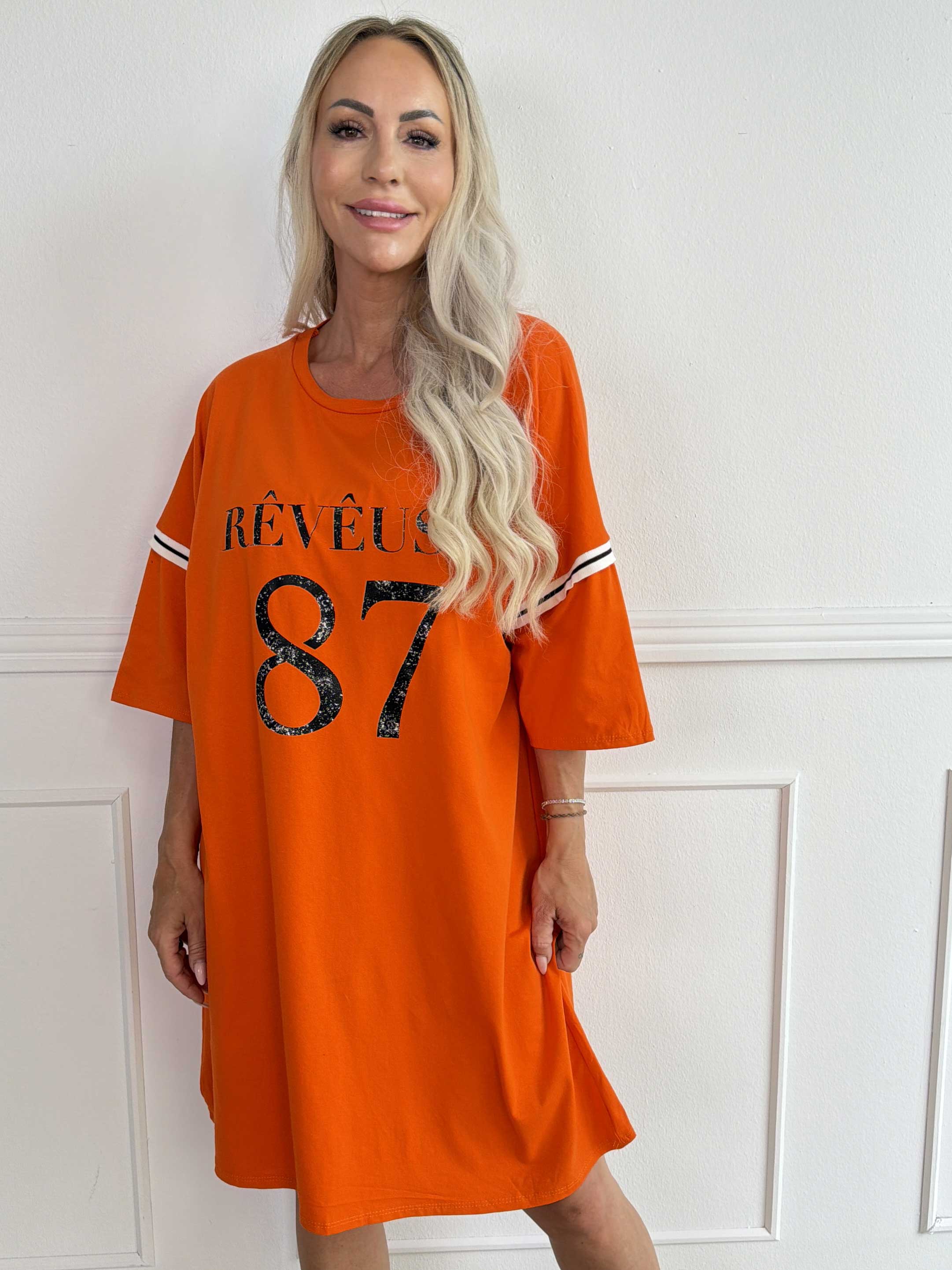 Lana - Cool t-shirtklänning i mjuk bomull med snyggt 