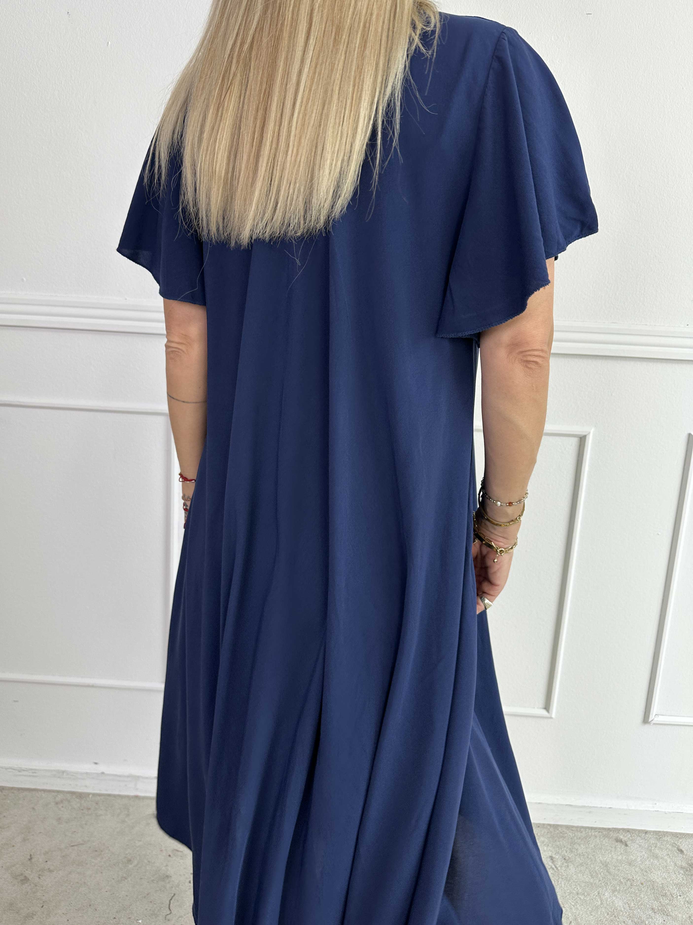 Laneira - Lång klänning i viskos och A-form