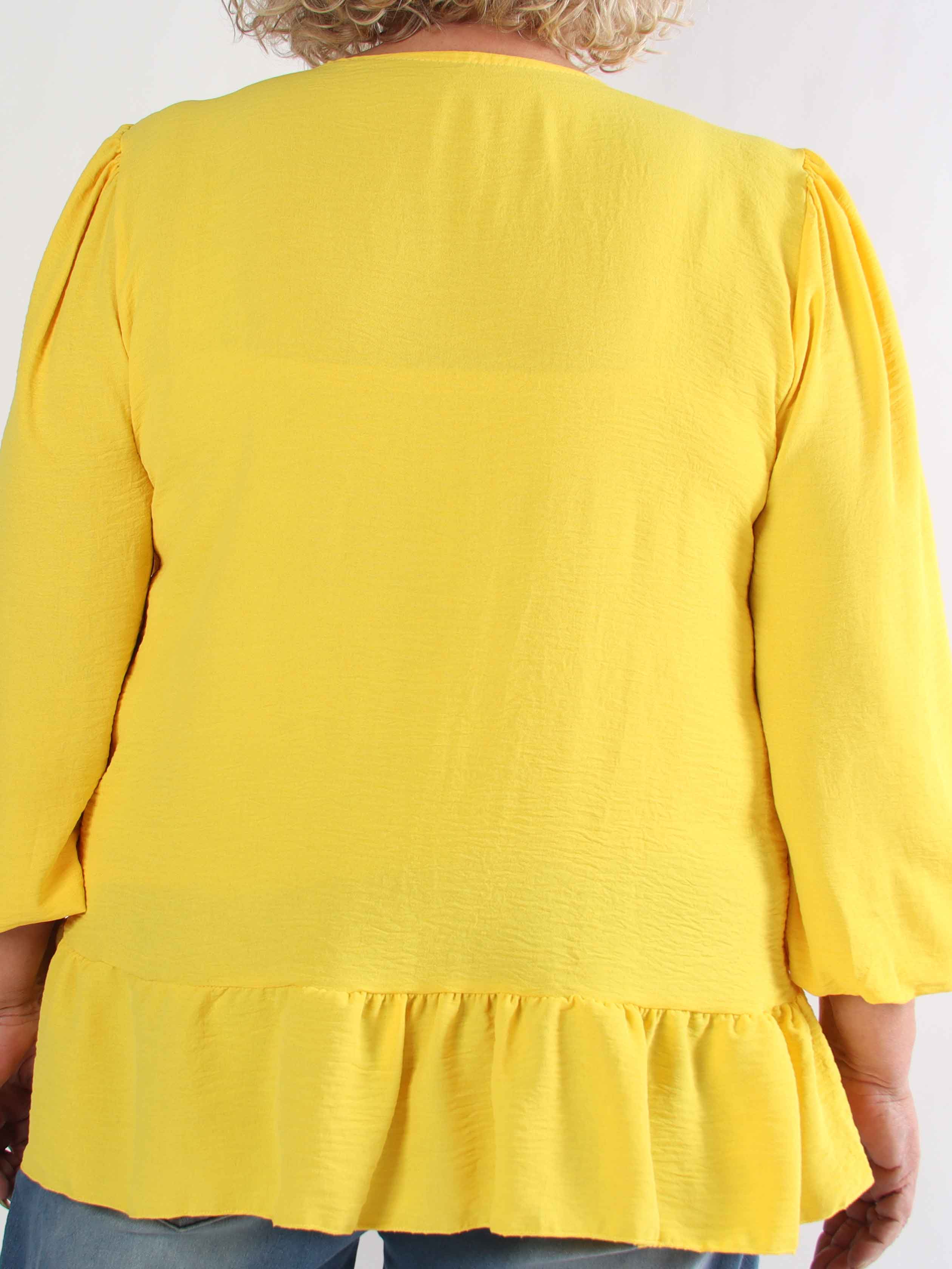 Leslie - Plus size tunika i viskose med fine sløjfer foran