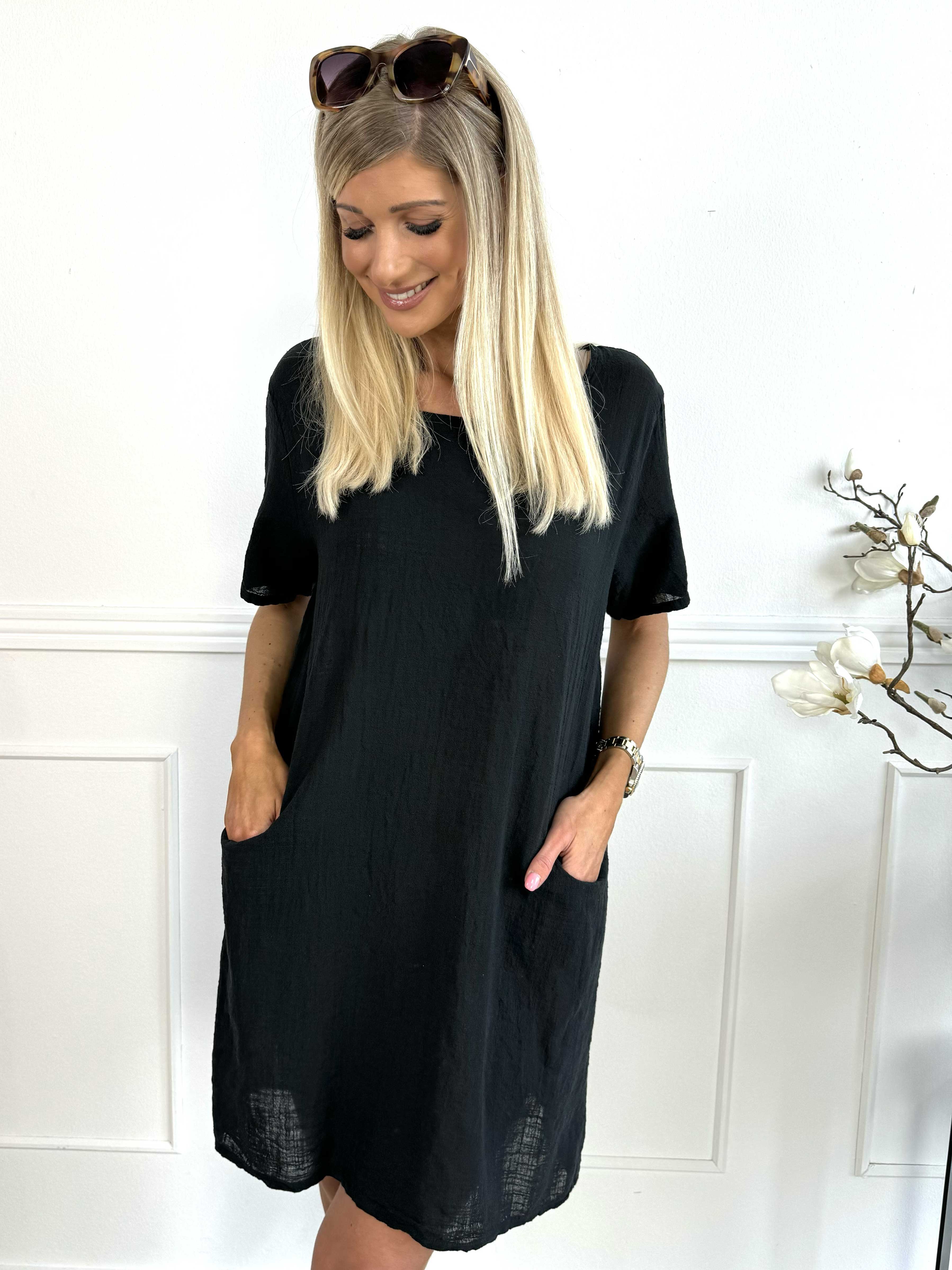 Louise plain - Söt bomullsklänning med fickor