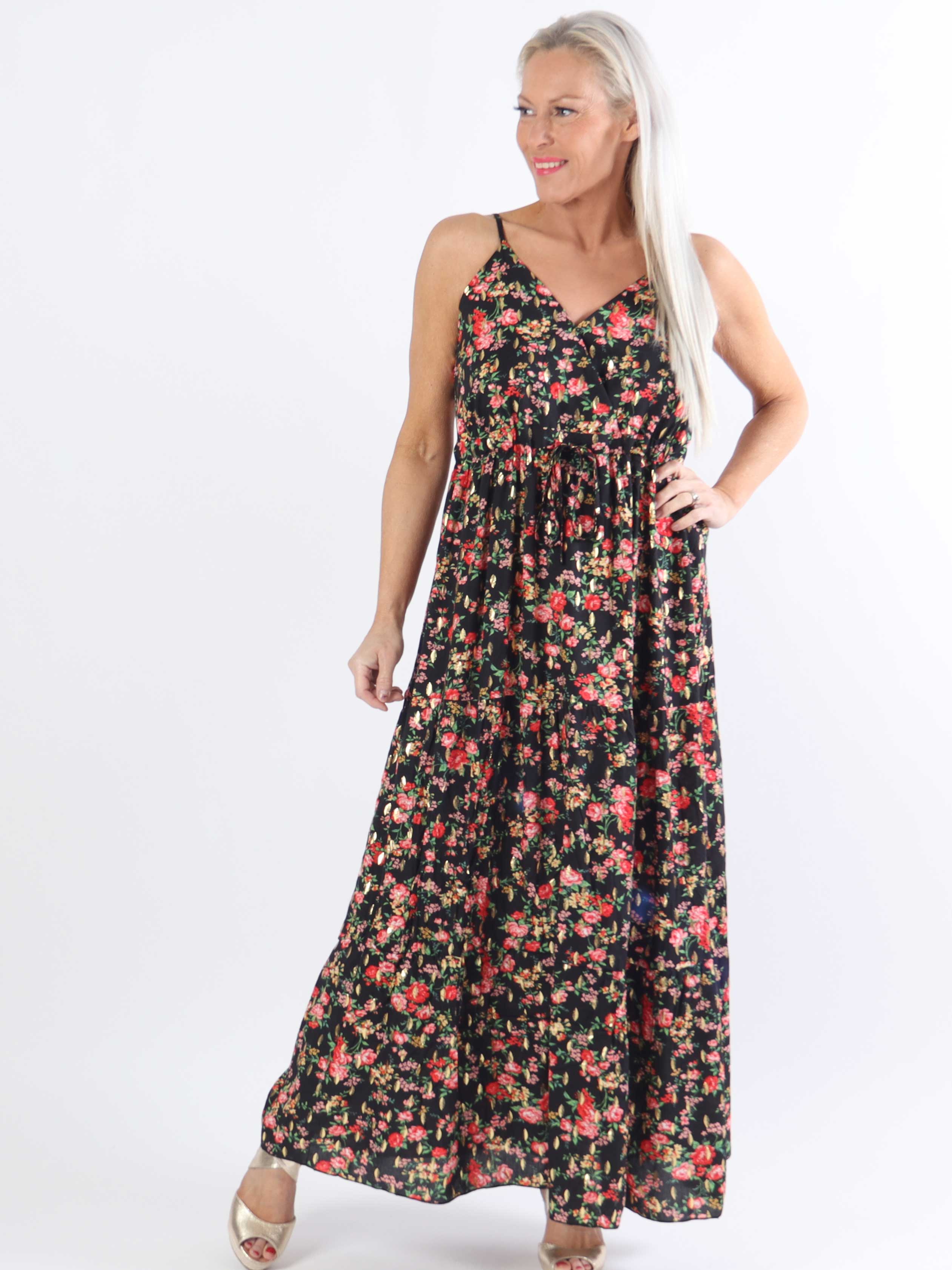 Lucie Rose - Plus size klänning med rosettmotiv och v-ringning