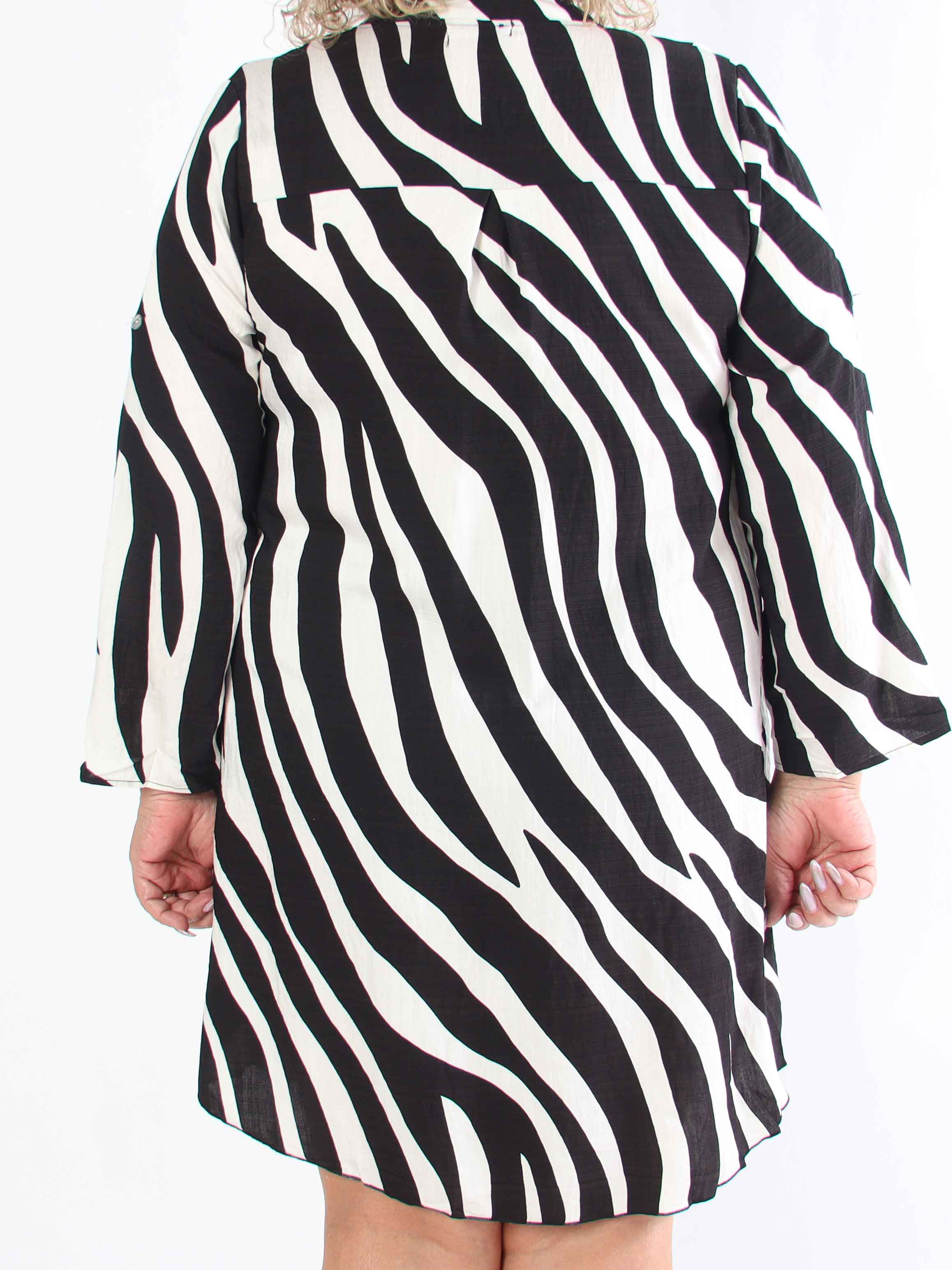 Luna - Randig plus size tunikaklänning i viskos