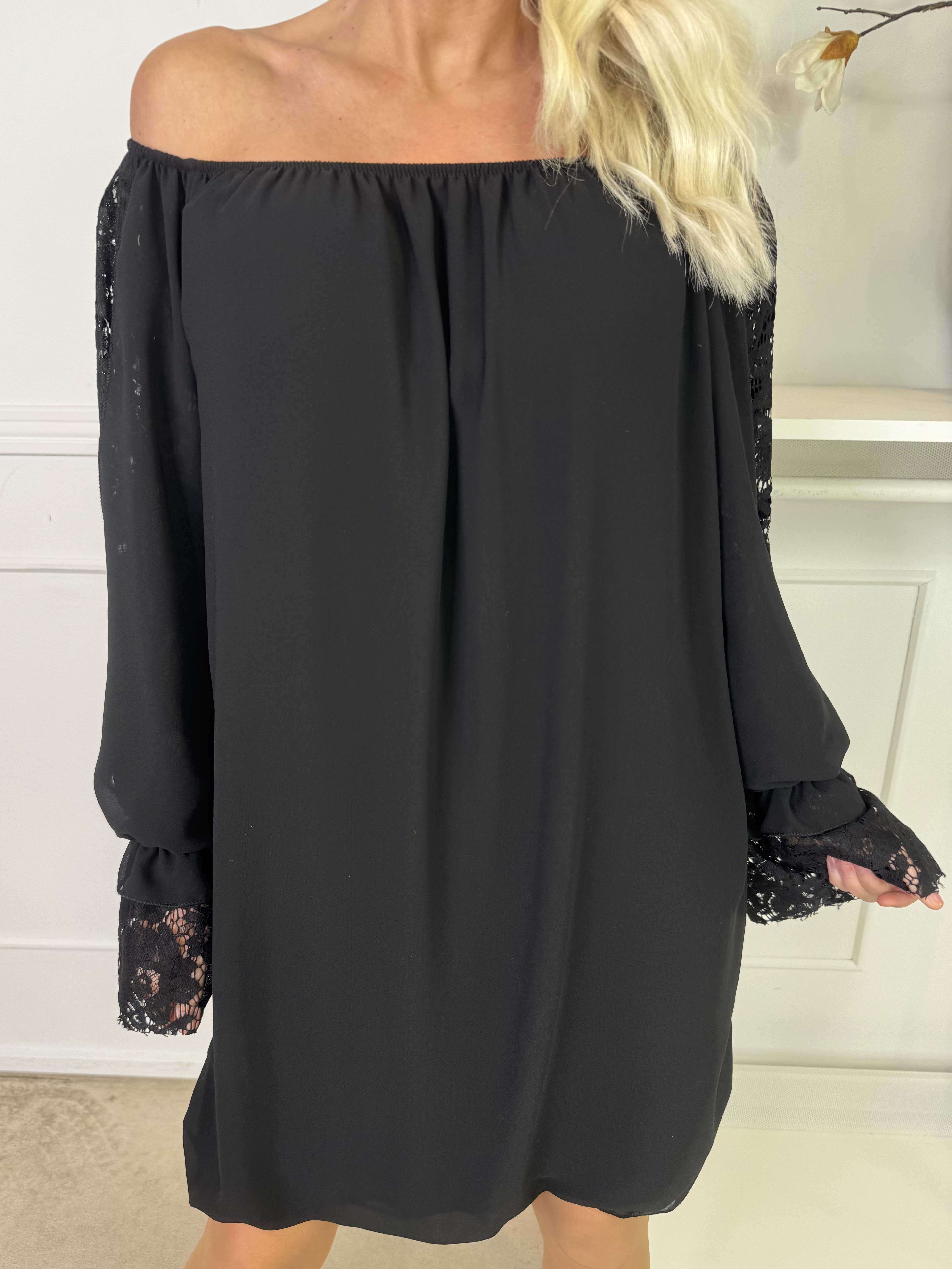 Lupita - Tunikaklänning med ärmar i spets