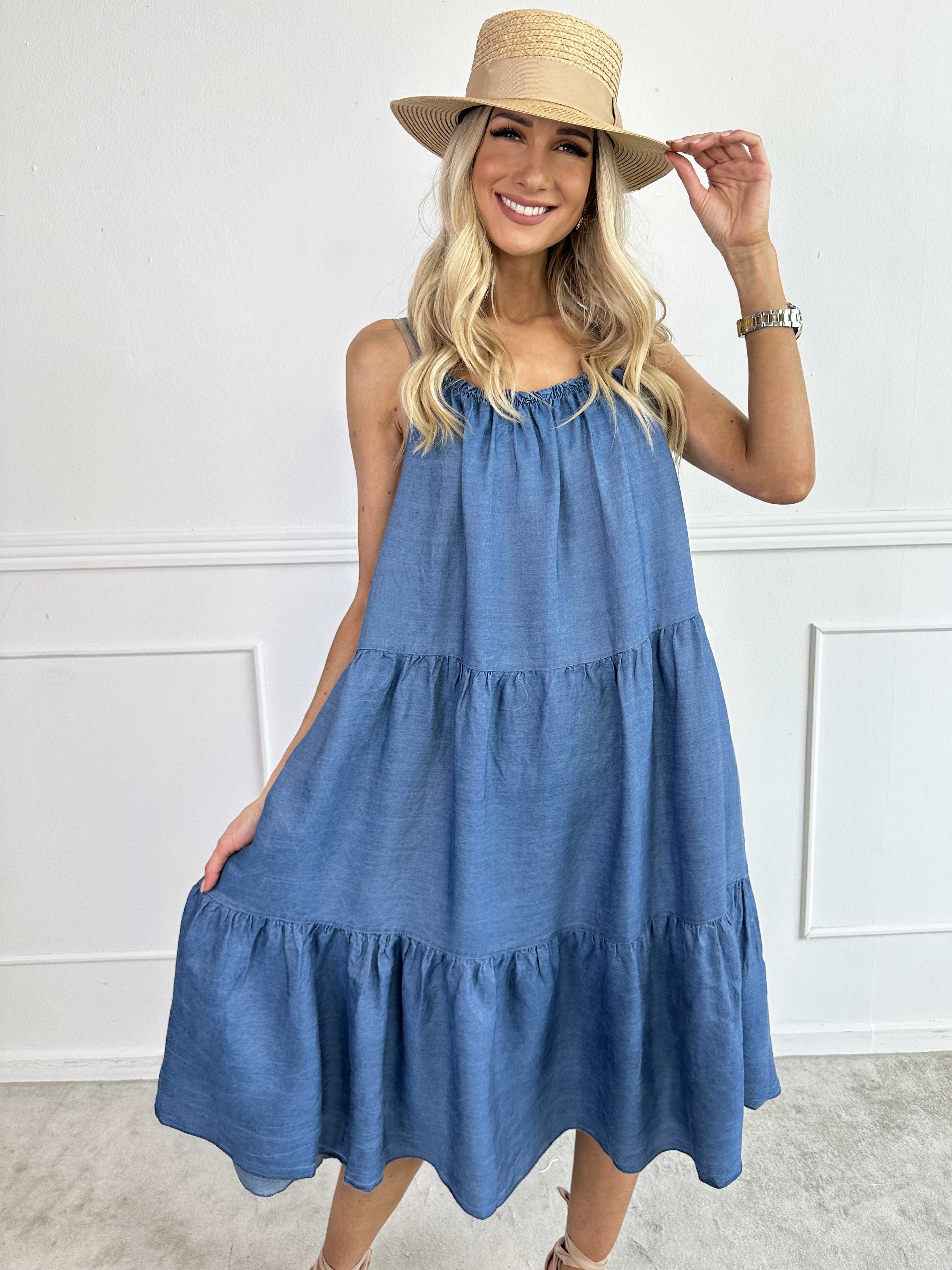 Lyla - Lång lager på lager klänning i denim