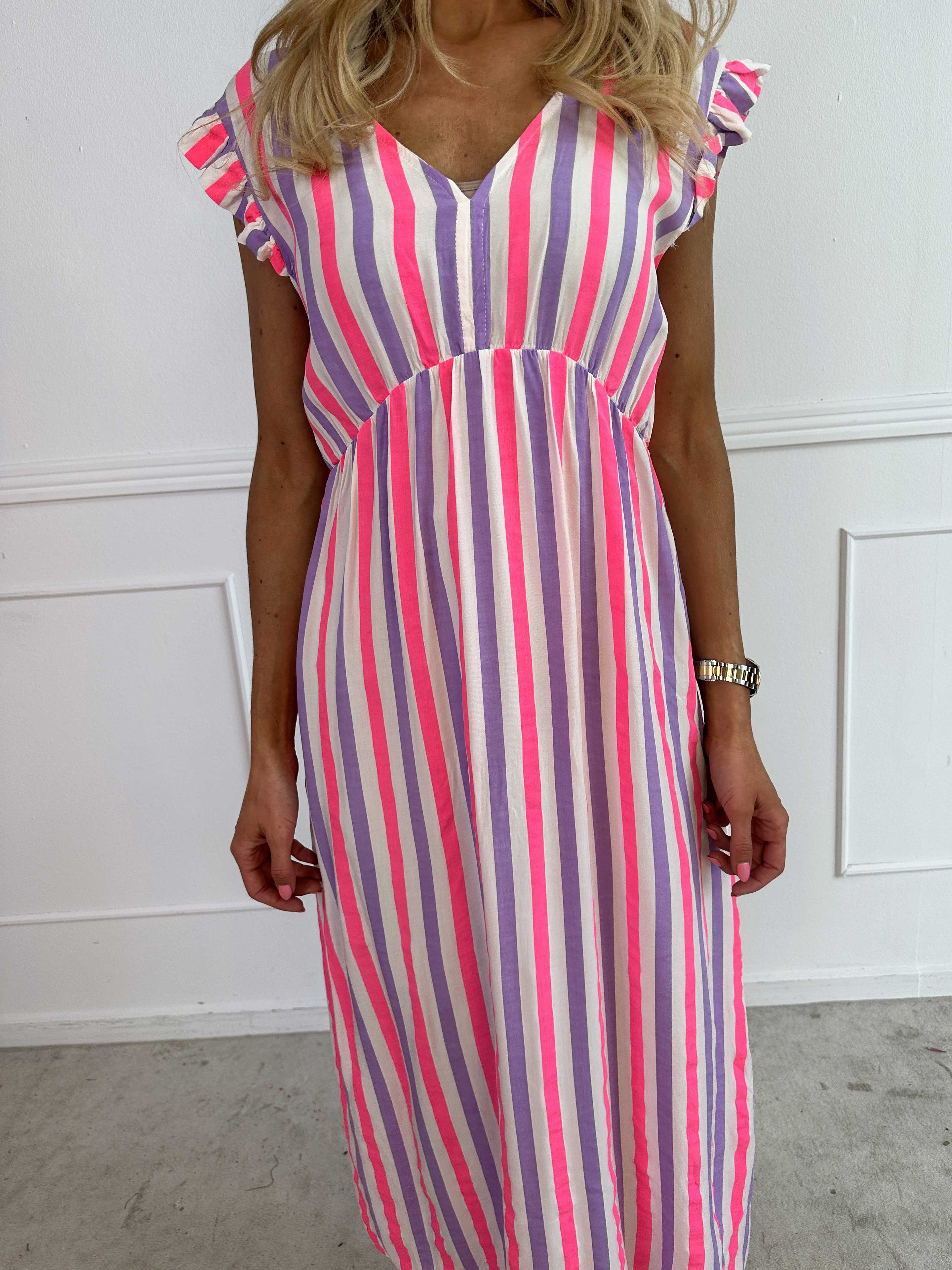 Lyssa - Lång randig klänning i viskos med färgade ränder