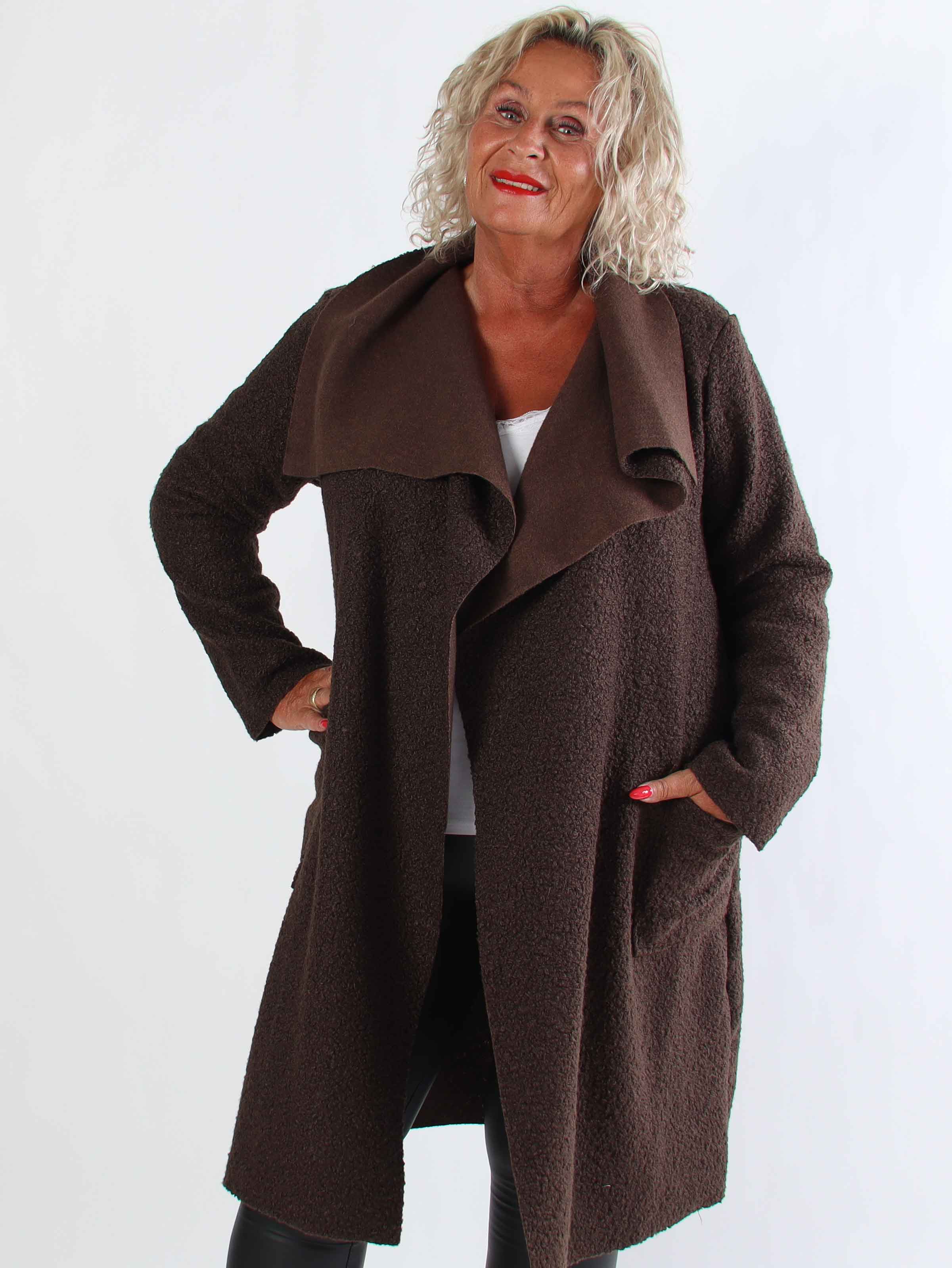 Malfrid - Plus size kappa i mjuk teddy med shiny stjärnor