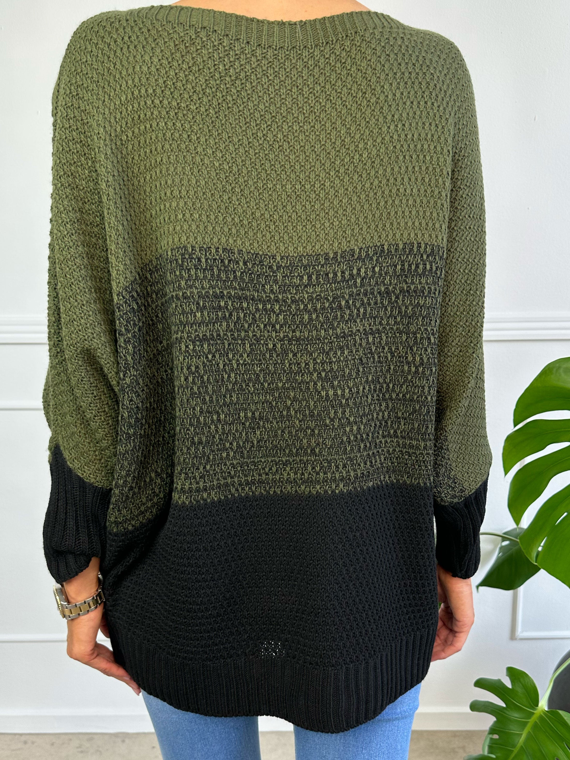 Malika - Flerfärgad stickad tröja med ballongärmar