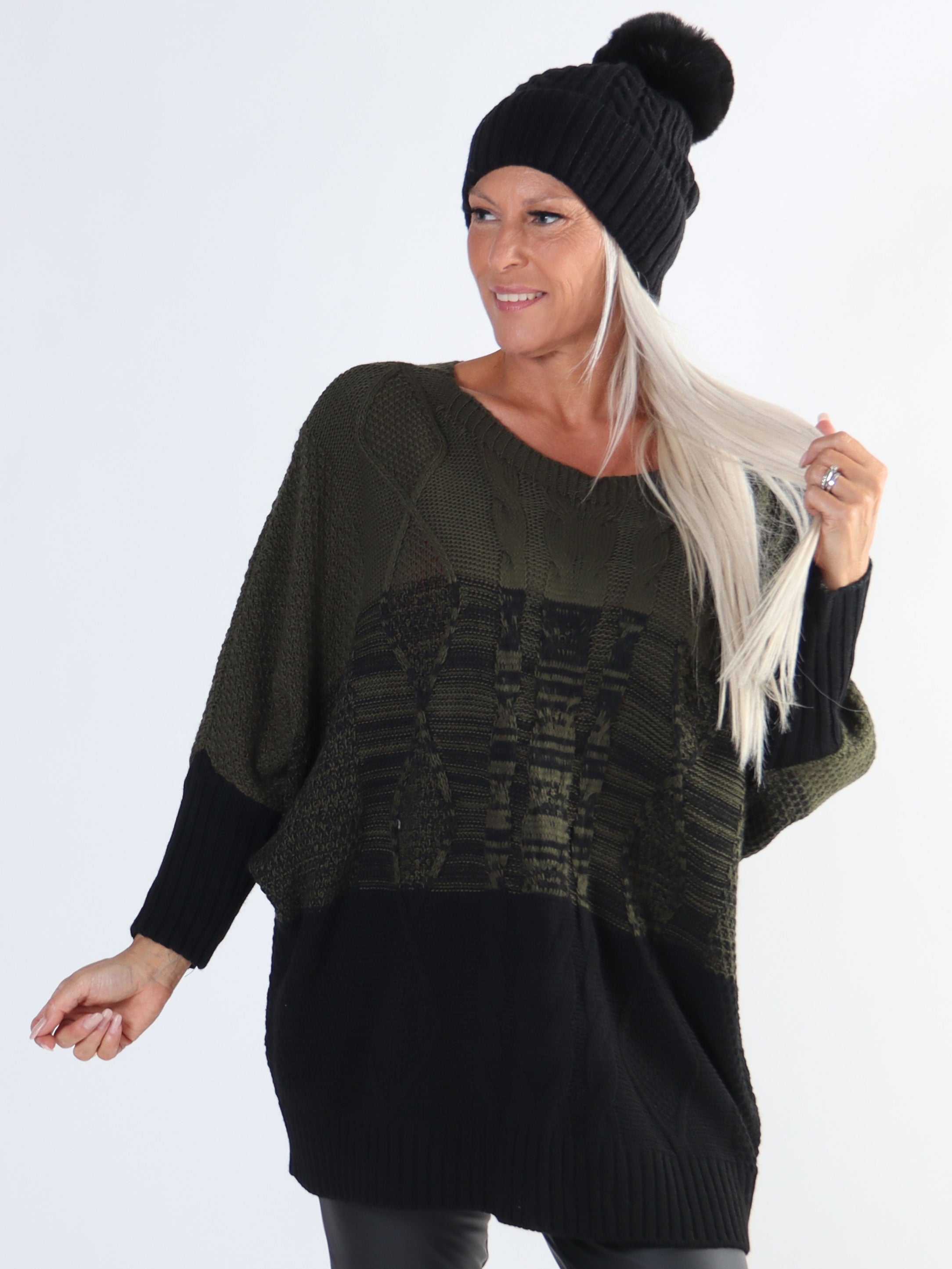 Malika - Flerfärgad plus size stickad tröja med fladdermusärmar