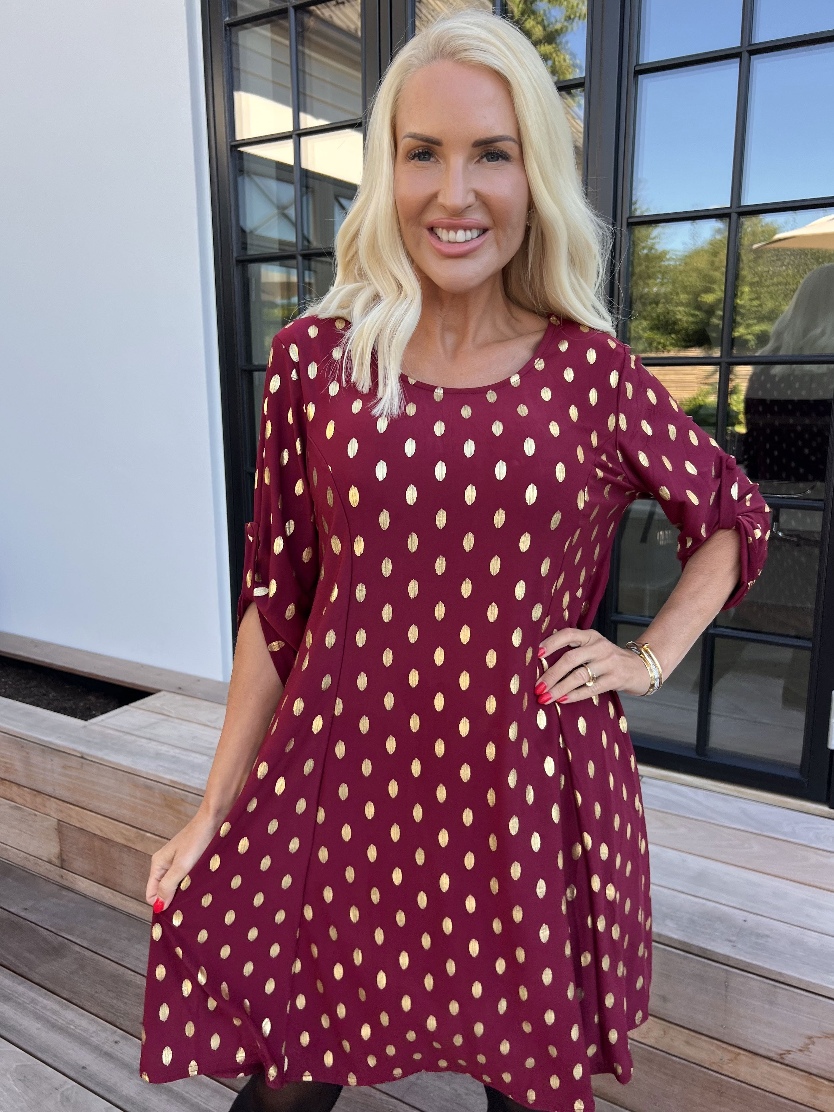 Marlene Gold - Enfärgad elastisk a-linjeformad klänning med guldprickar