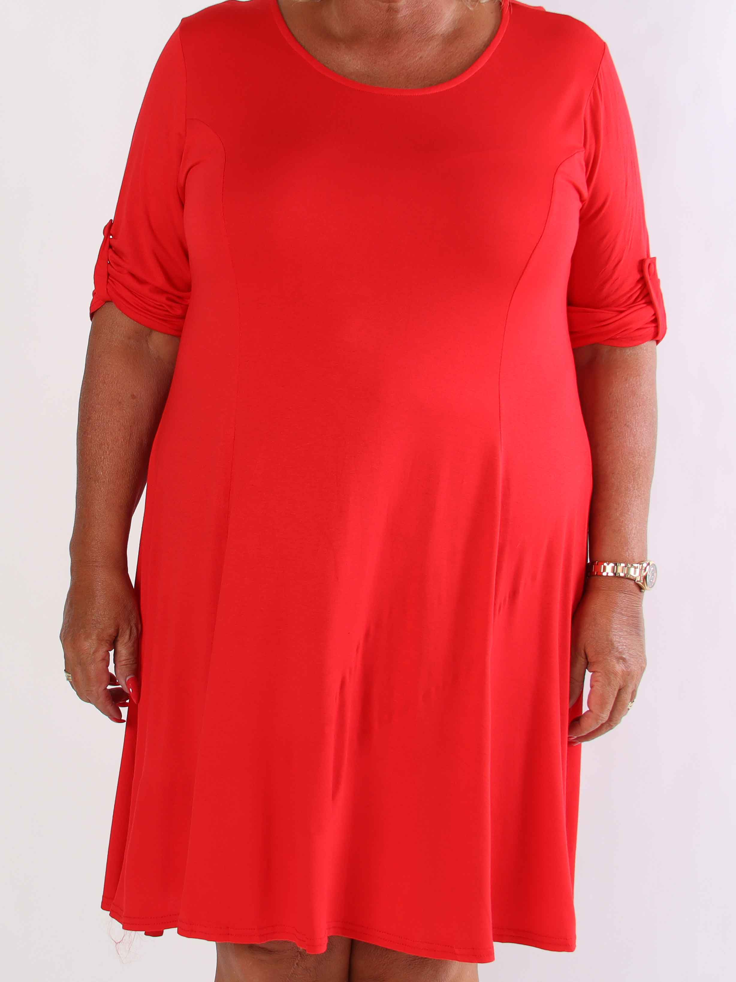 Marlene Plain - Enfärgad A-linjeformad klänning i viskos