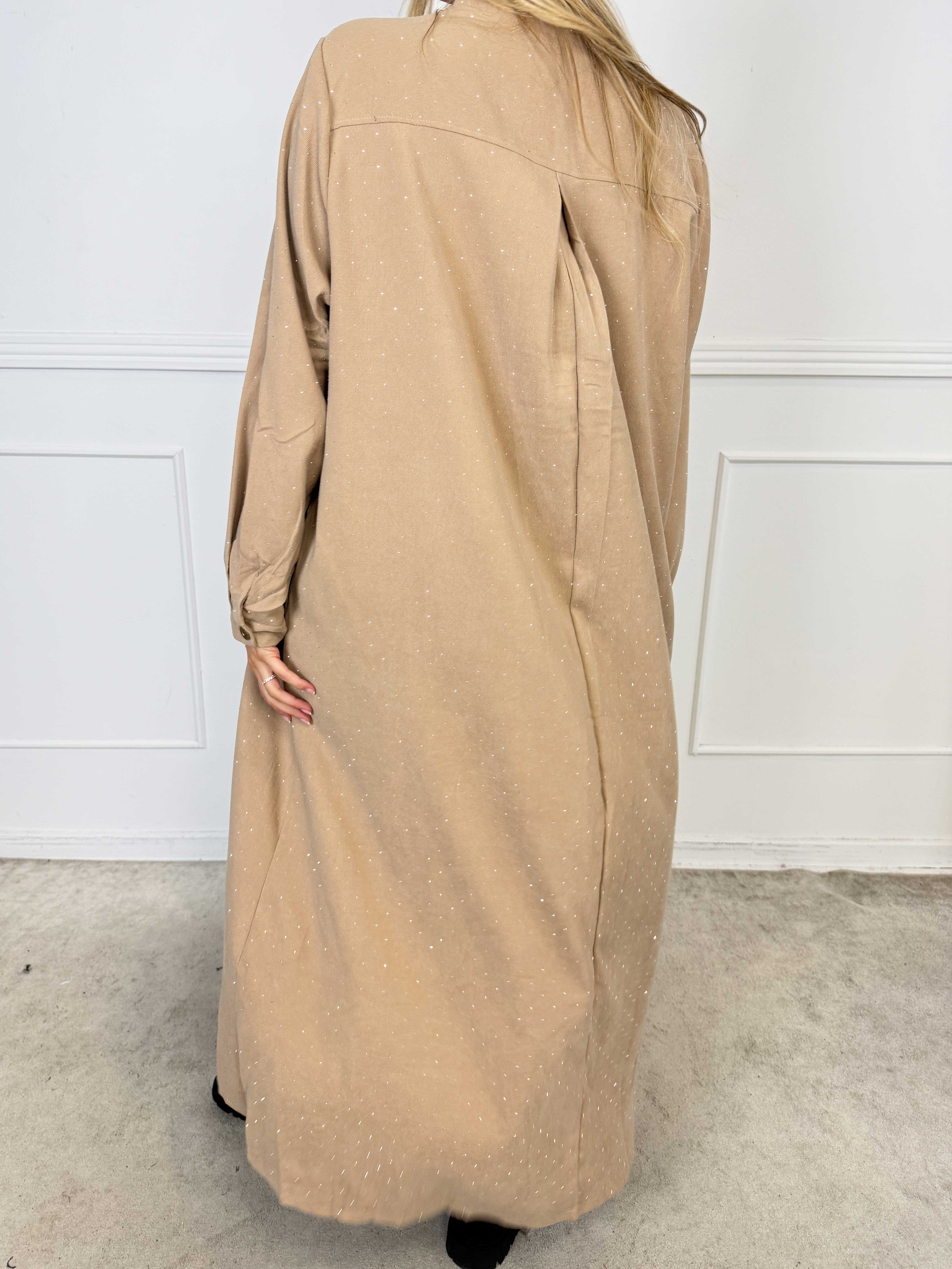 Margaux - Lång och elegant klänning i mjuk babysammet med fina, glittrande strass