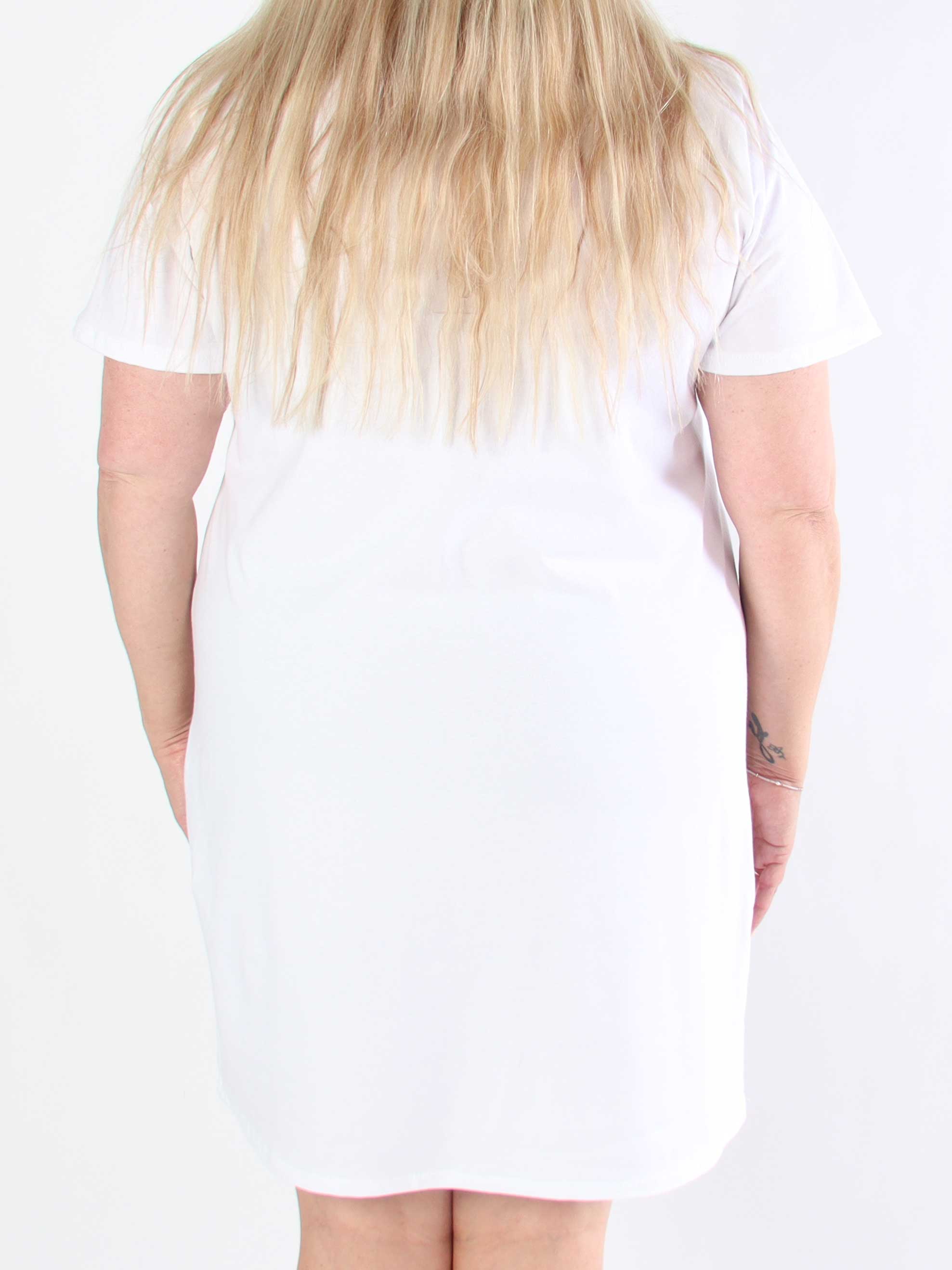 Matilda - T-shirt klänning i bomull med Ibiza skrivet