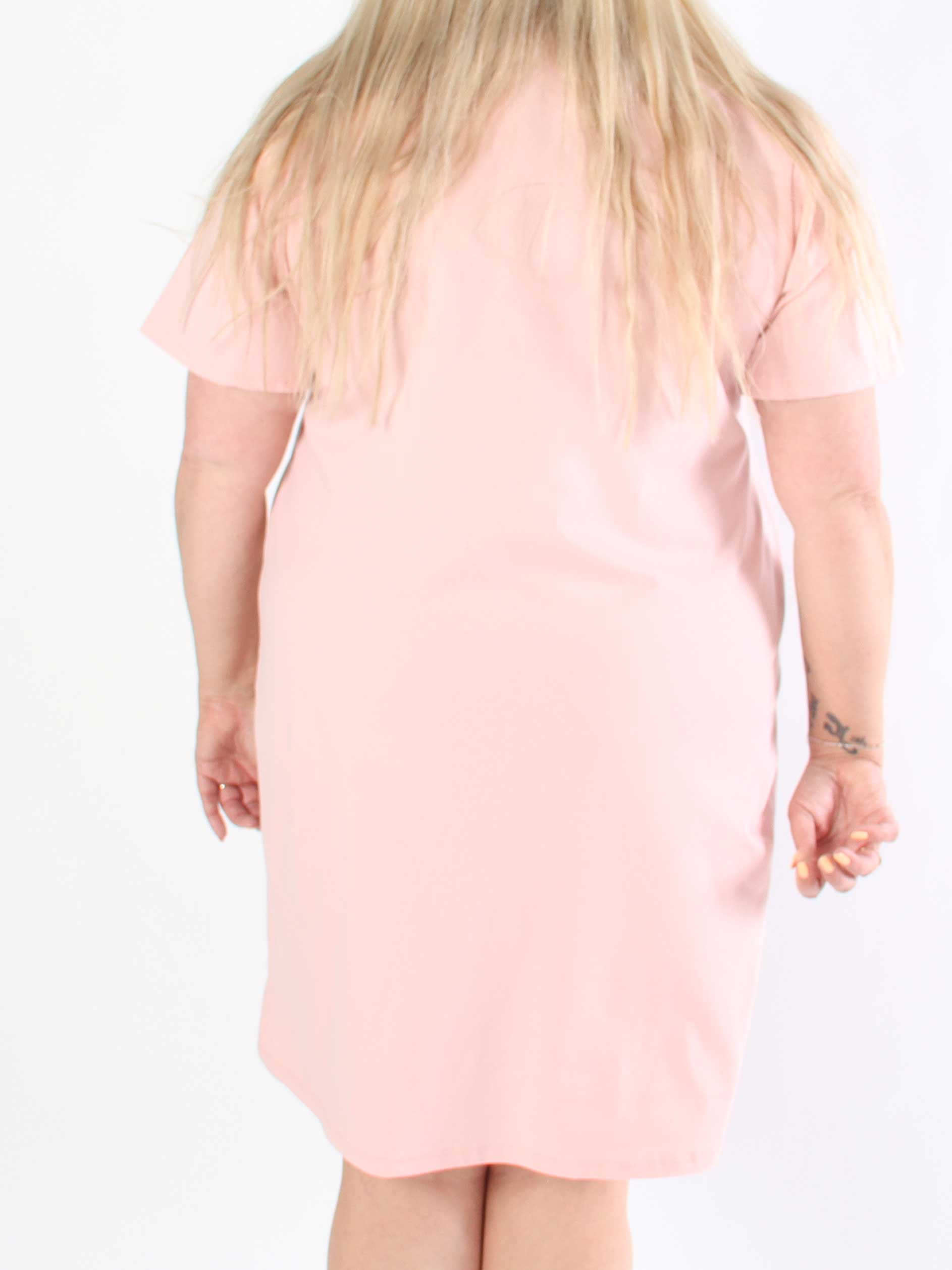 Matilda - T-shirt klänning i bomull med Ibiza skrivet