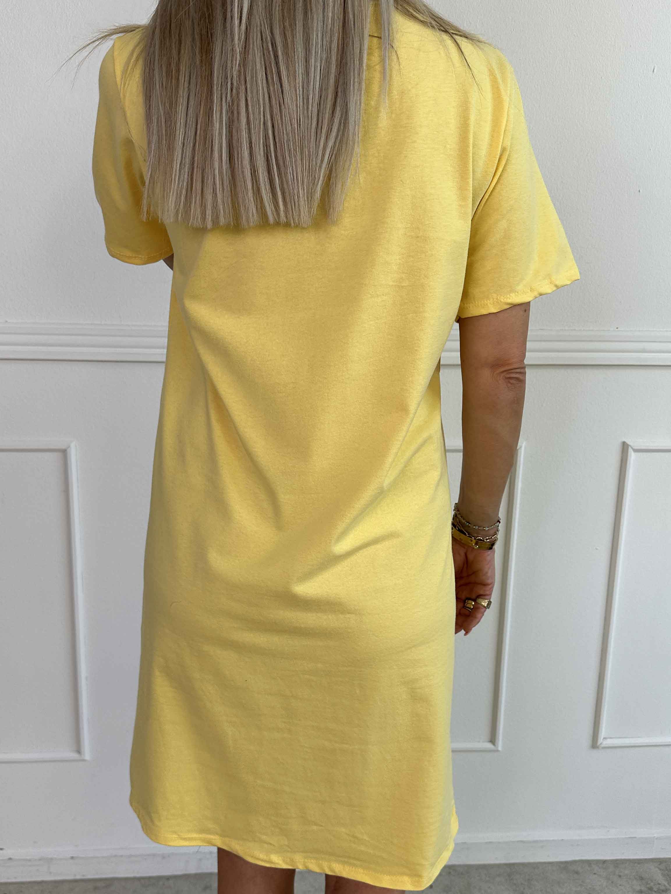 Matilda - T-shirt klänning i bomull med Ibiza skrivet