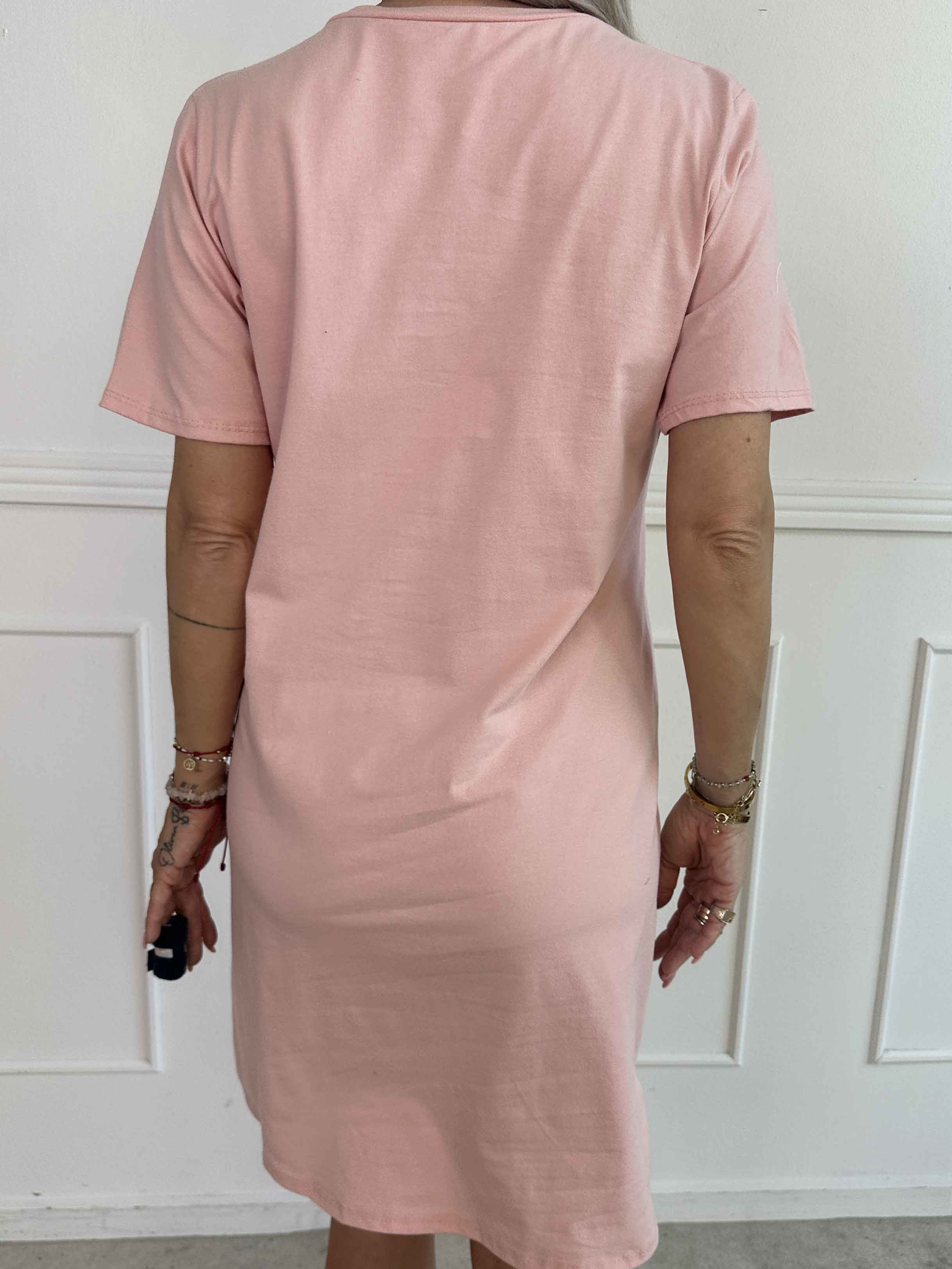 Matilda - T-shirt klänning i bomull med Ibiza skrivet