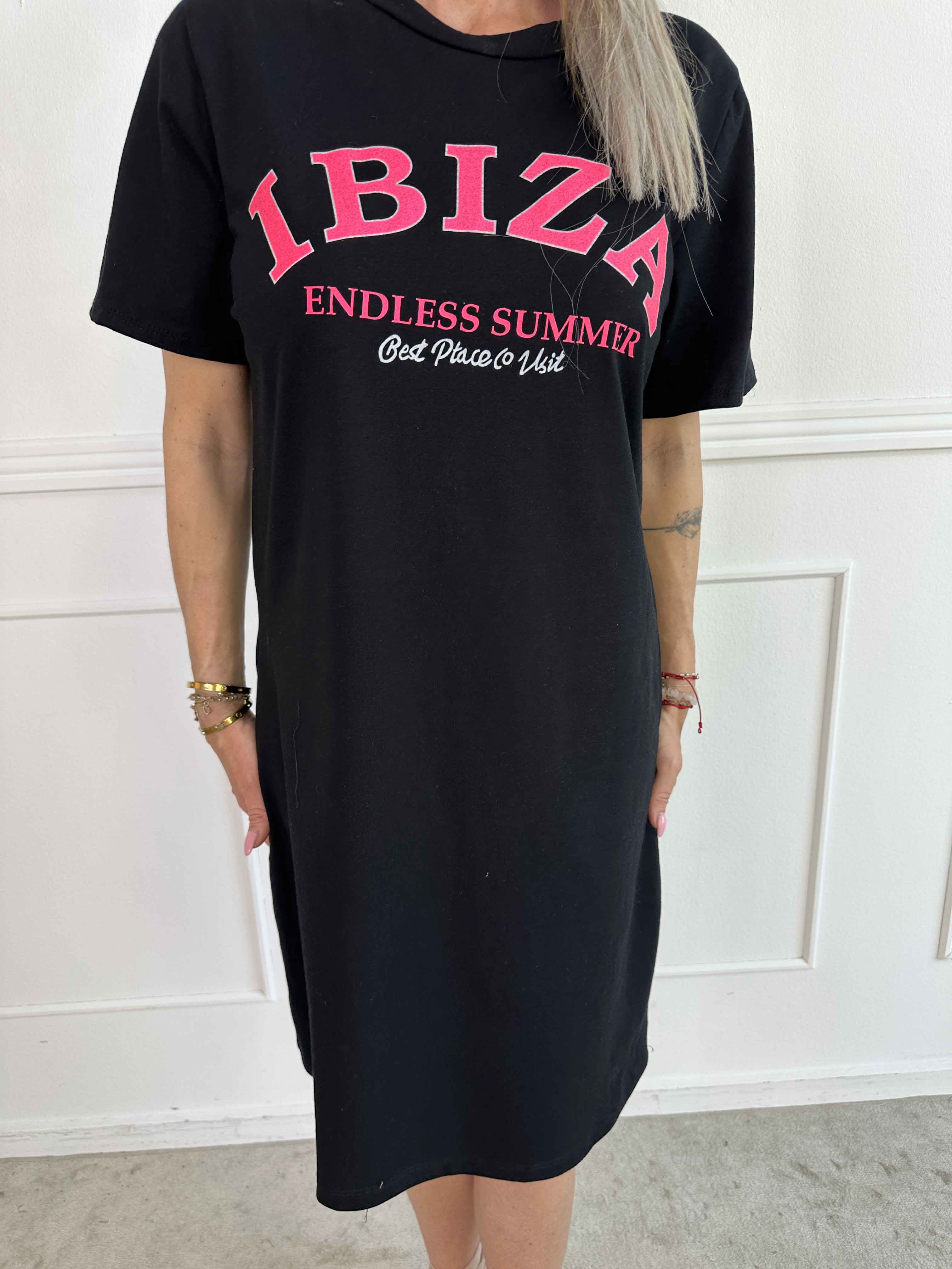 Matilda - T-shirt klänning i bomull med Ibiza skrivet