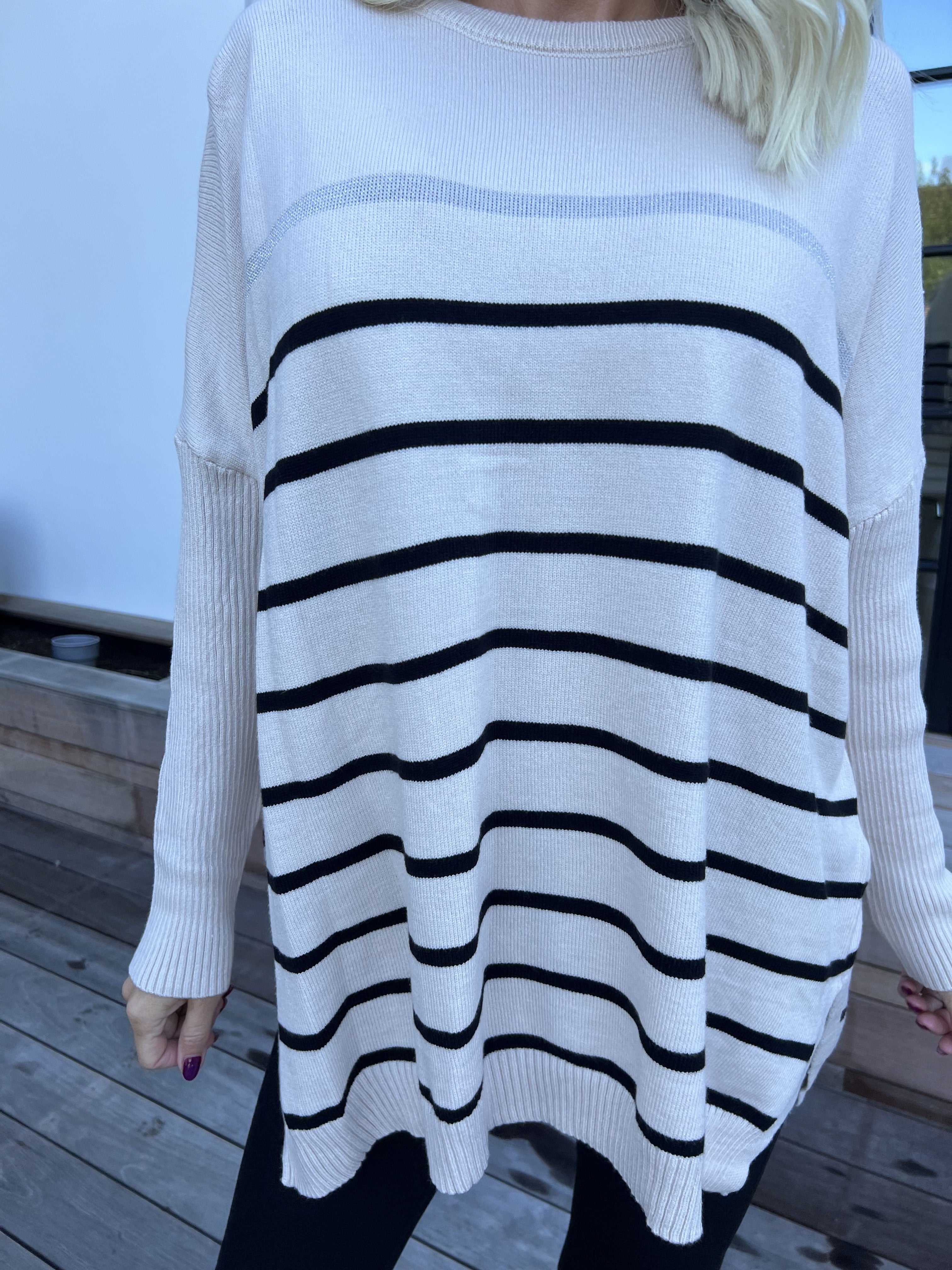 Mei - Randig elastisk plus size tröja i viskos