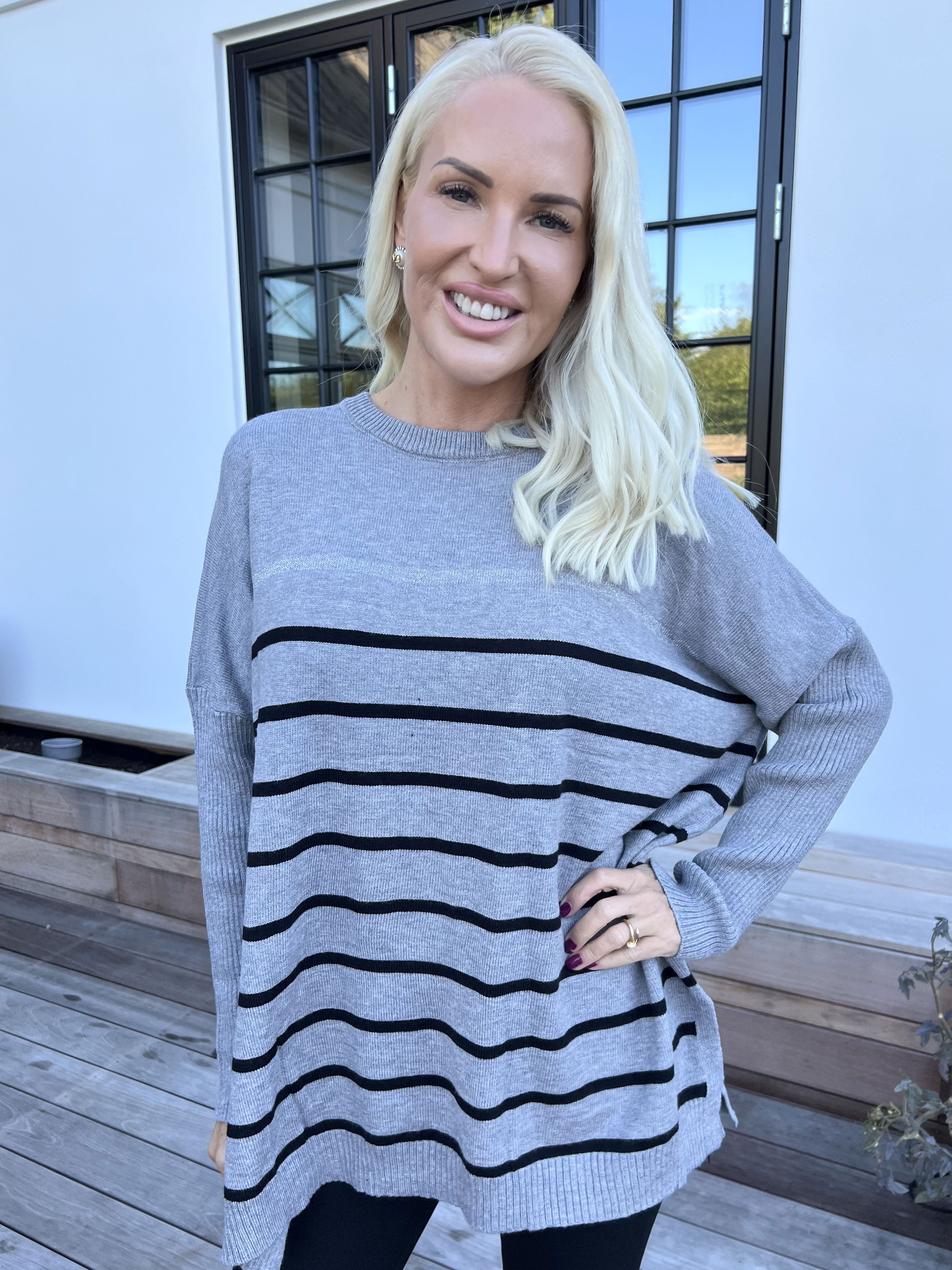 Mei - Randig elastisk plus size tröja i viskos