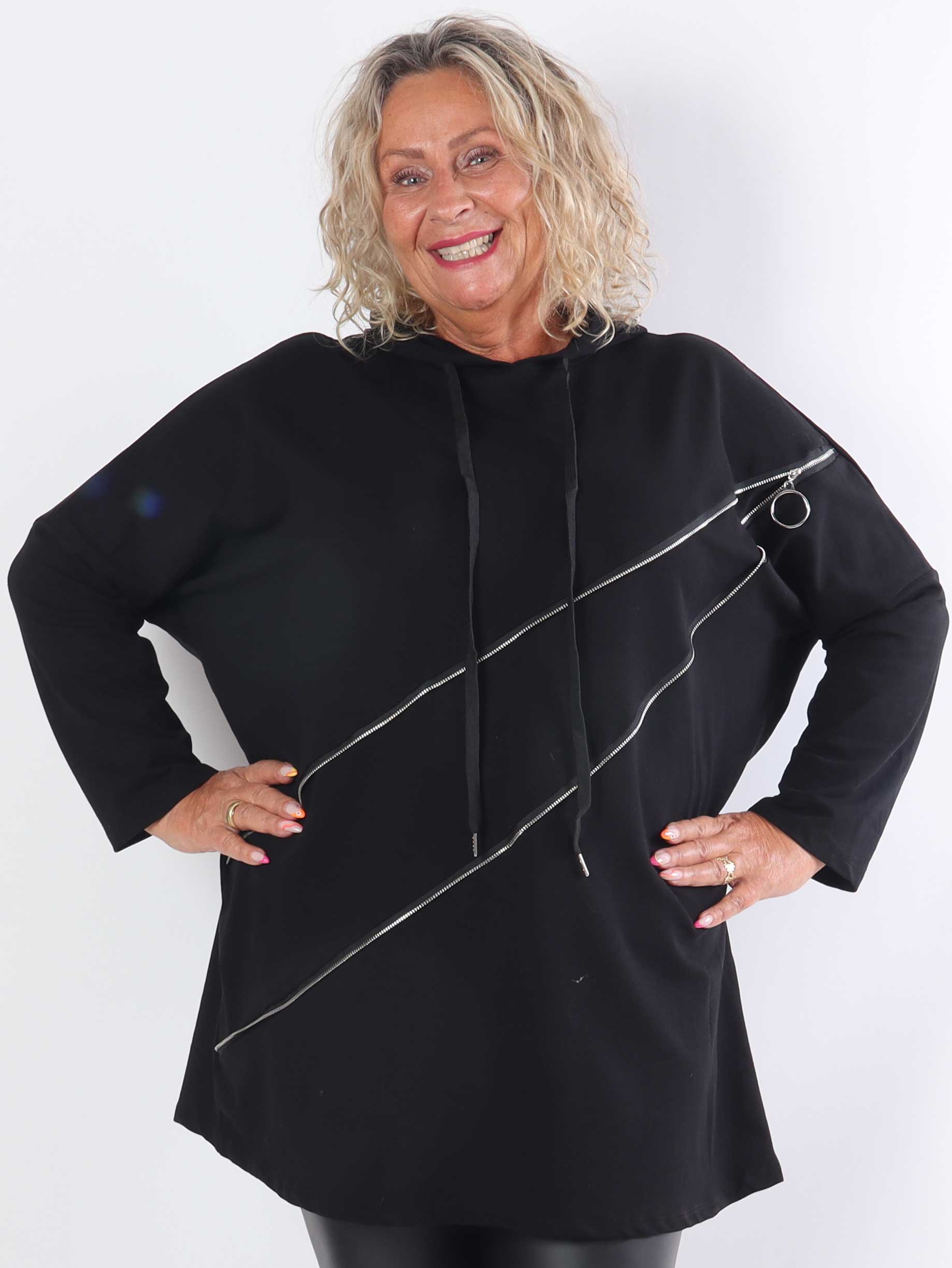 Merah - Luvtröja i plus size med dragkedja