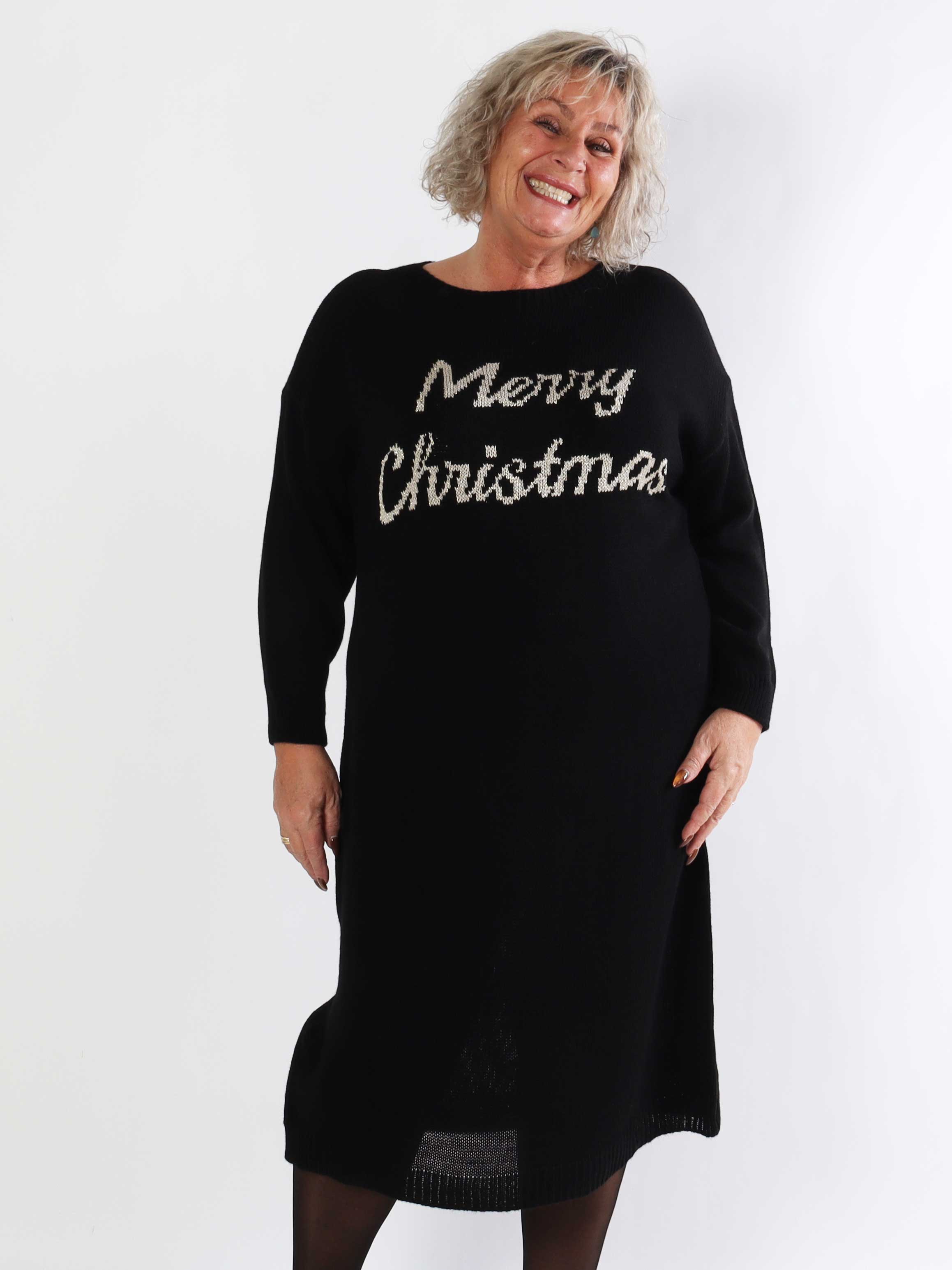 Merry Long - Plus size julestrikkjole med guld skrift
