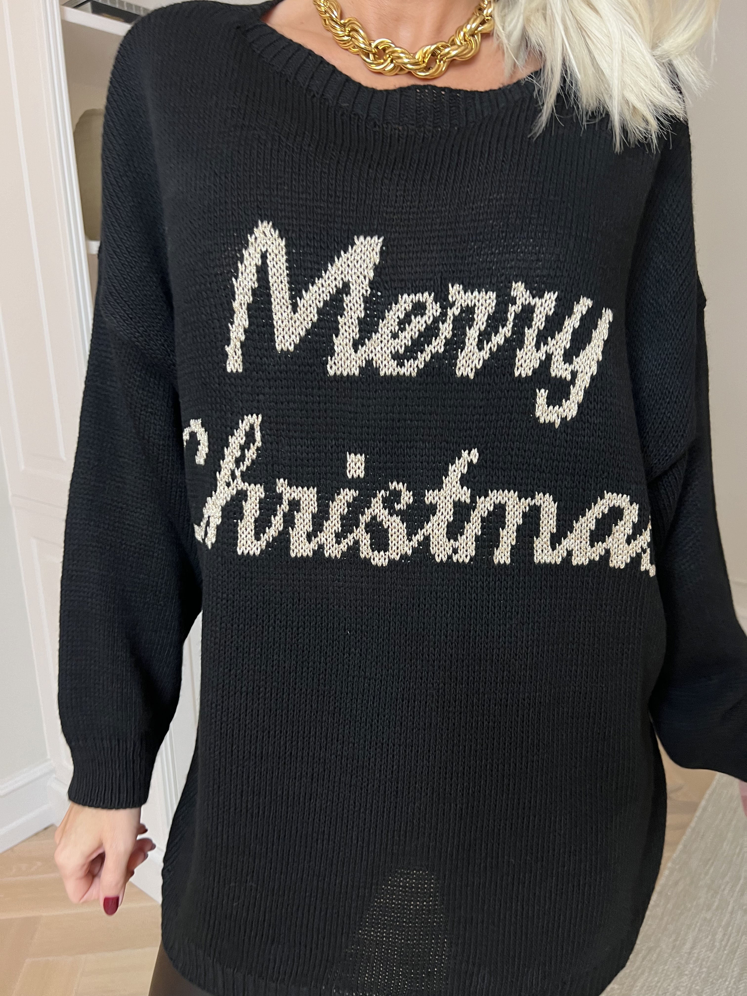 Merry - Julstickade plagg med guldbokstäver