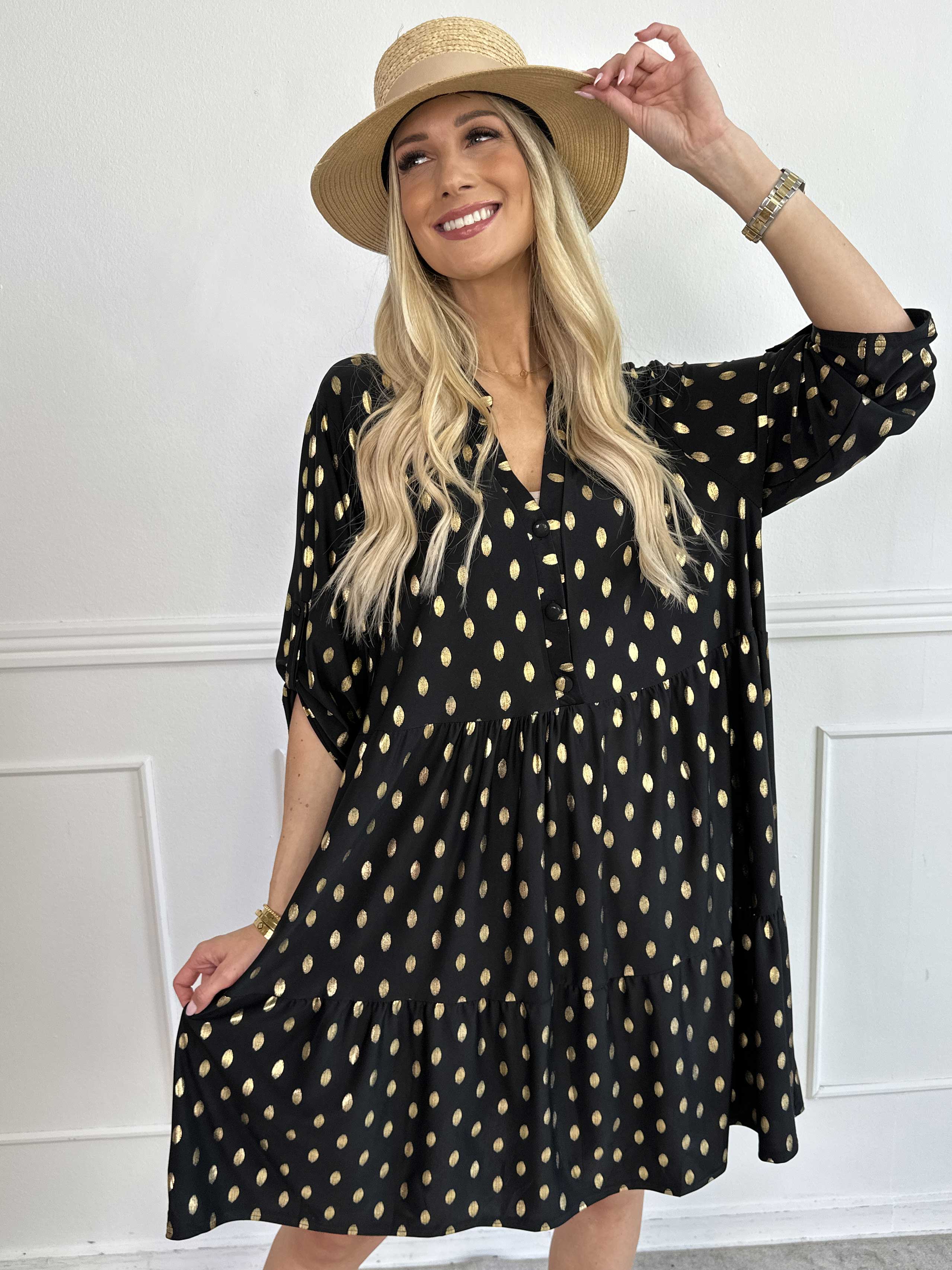 Milano Gold Midi - Elastisk klänning med guldiga prickar och lager på lager look