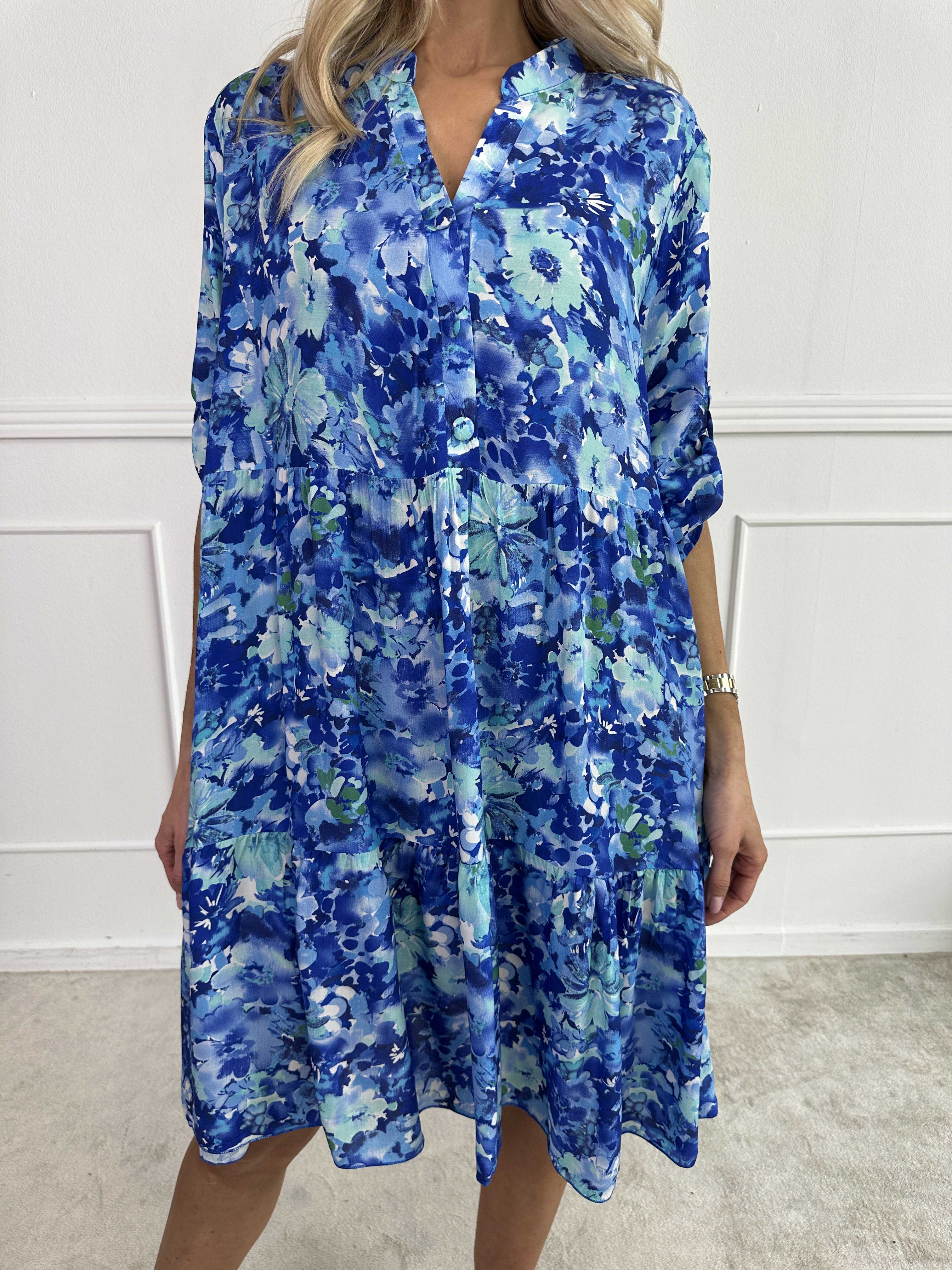 Milano Floral Viscose Midi - Klänning i viskos med blomstermönster