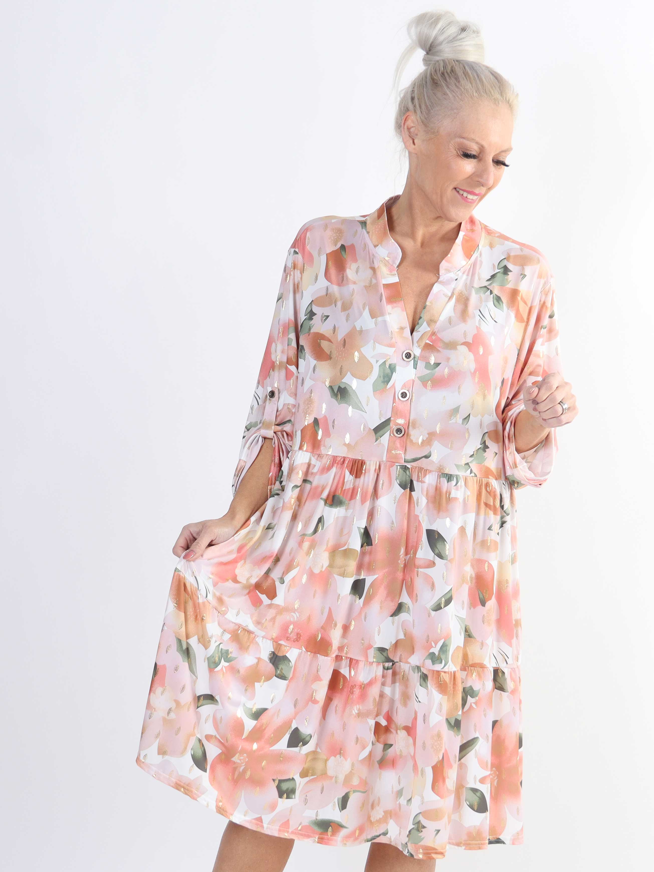 Milano Flower Midi - Plus size-klänning med blommigt tryck och lager-på-lager-look