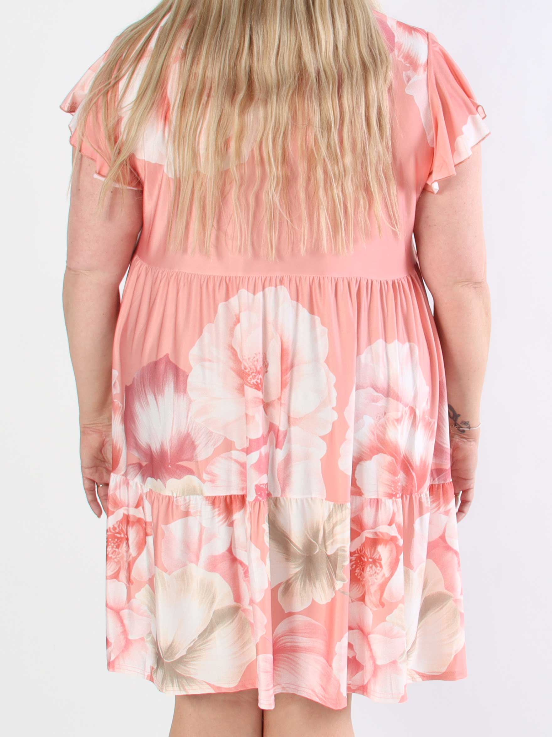 Milano Peony Midi S/S - Blommig plus size klänning med lager på lager look