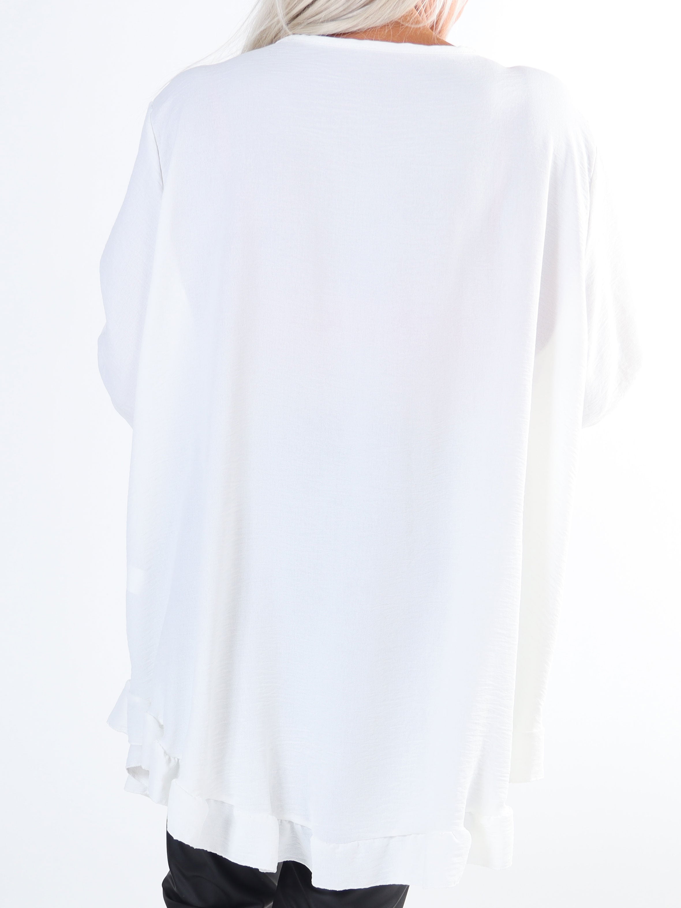 Mio Long - Söt plus size tunika med volangkanter