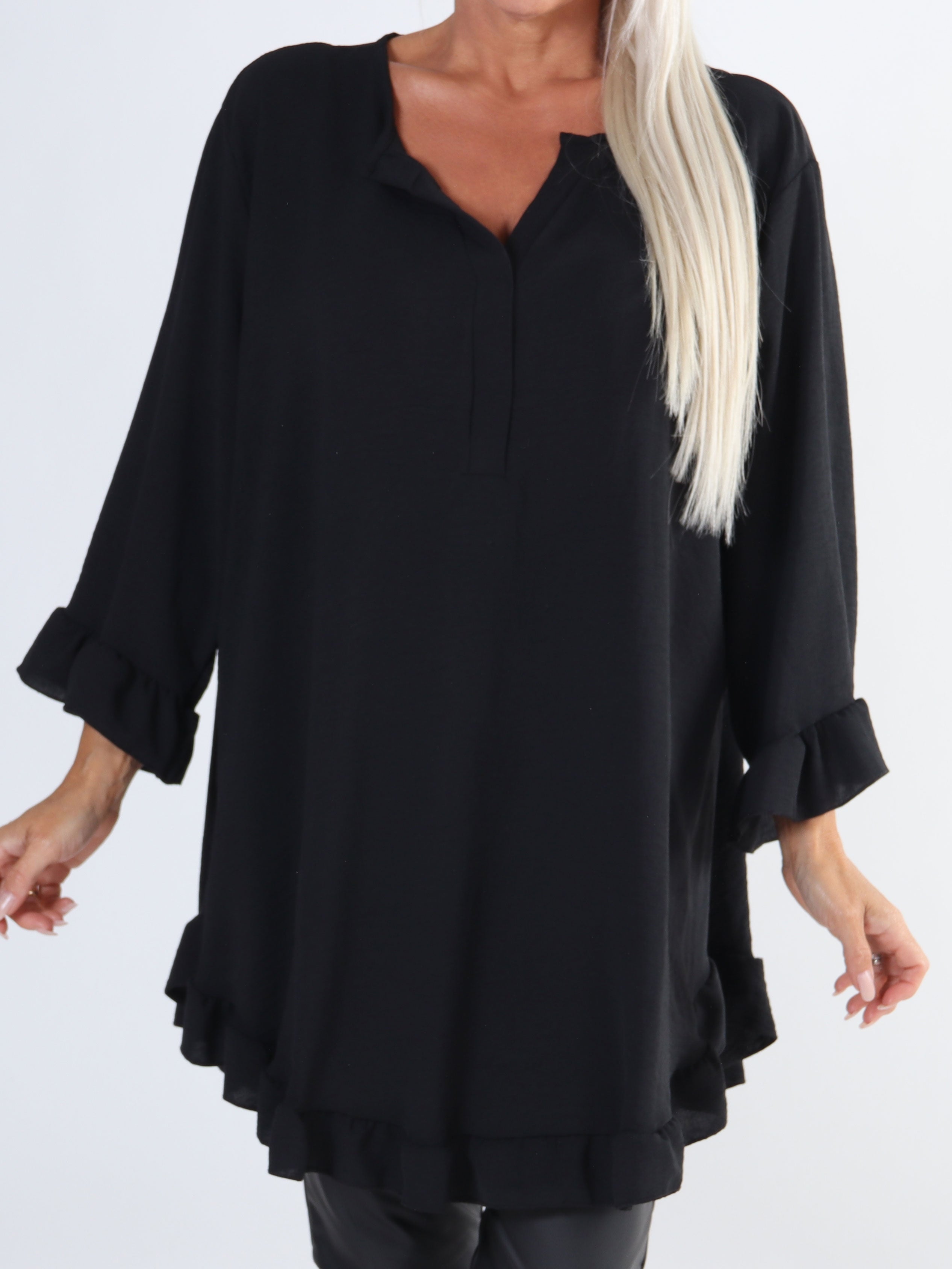 Mio Long - Söt plus size tunika med volangkanter