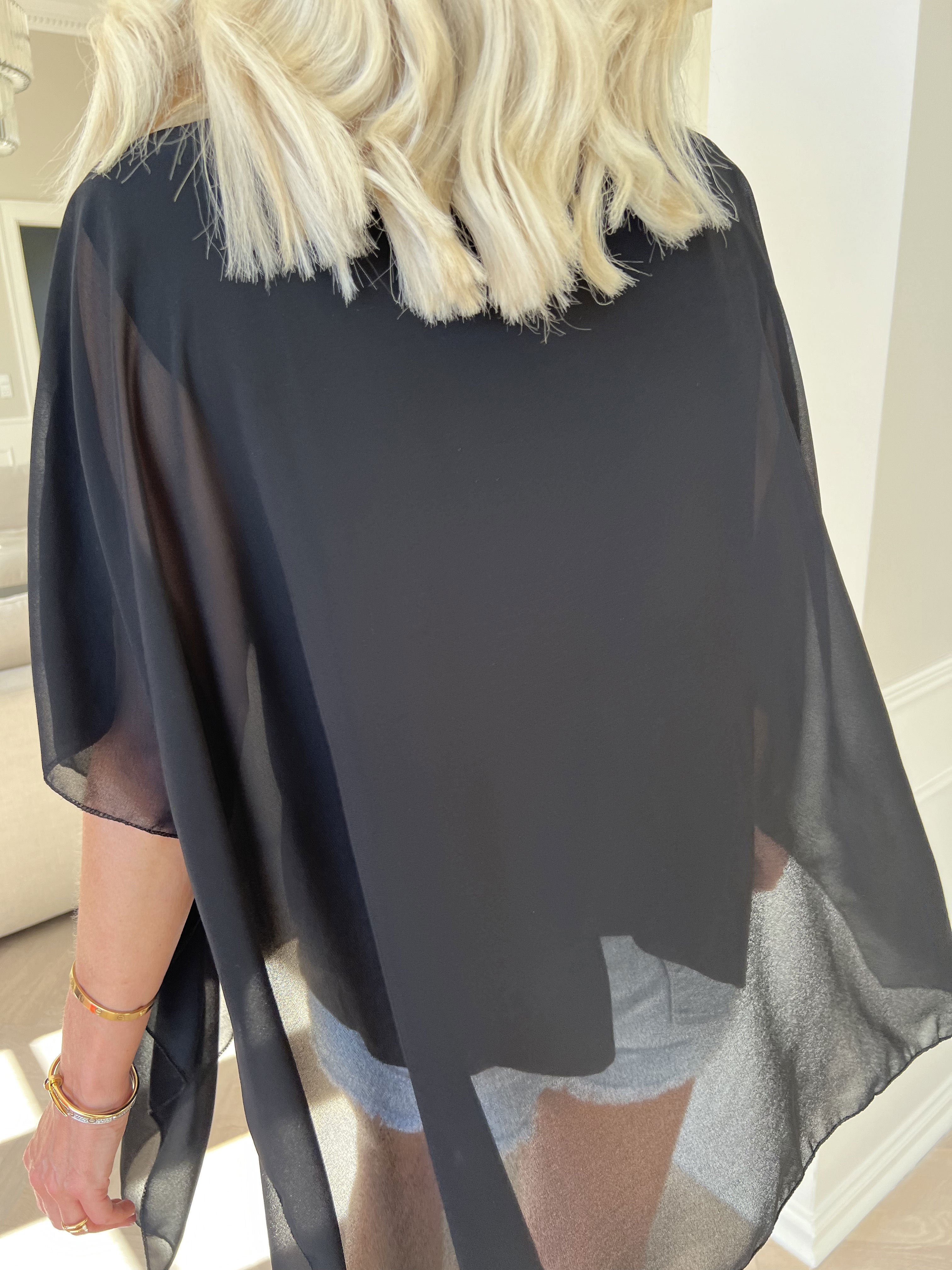 Mirabella Plain Shirt - Söt tunika med löst chiffonglager