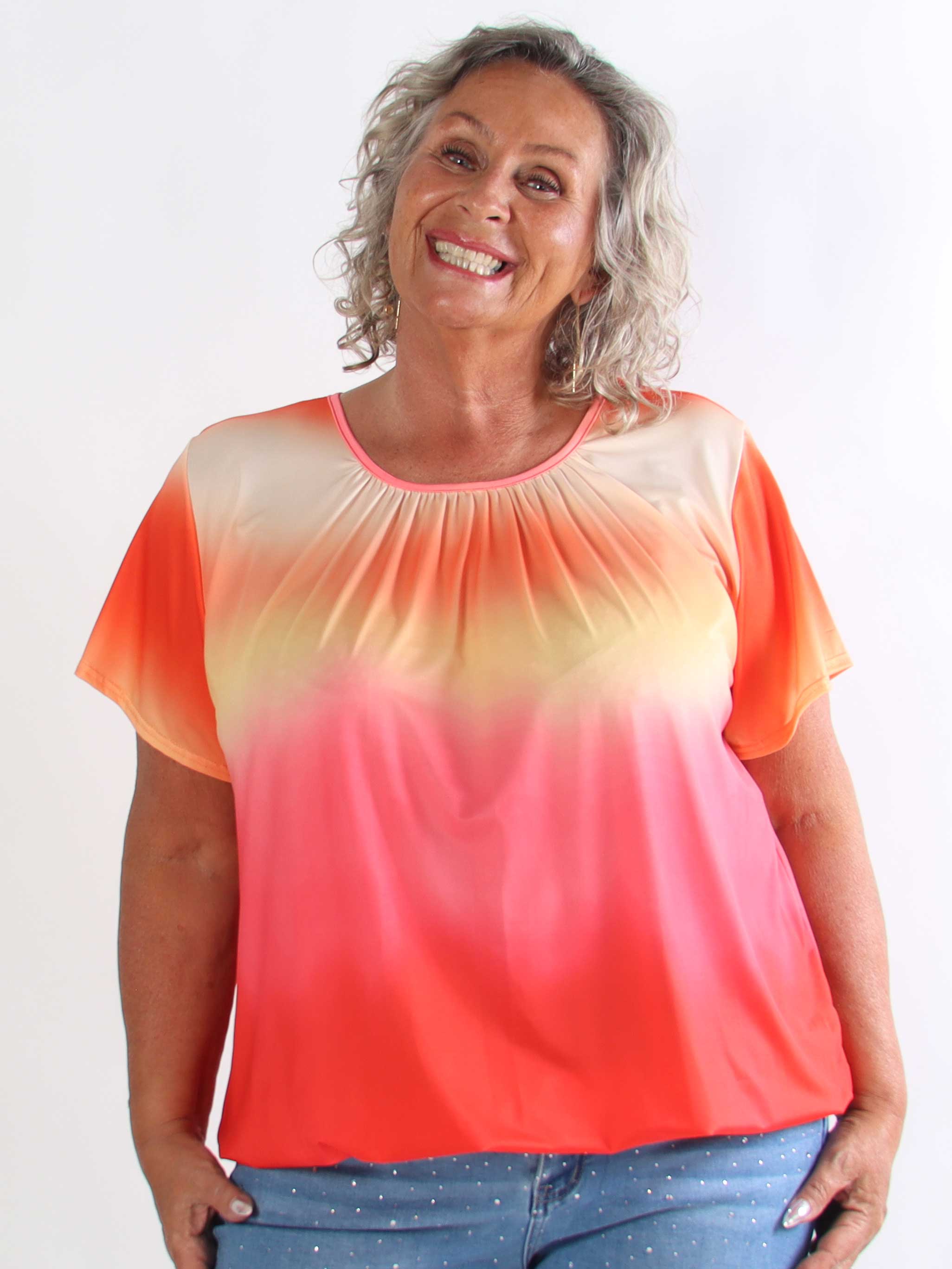 Miracle Batik - Plus size t-shirt i faded farver med elastik for enden