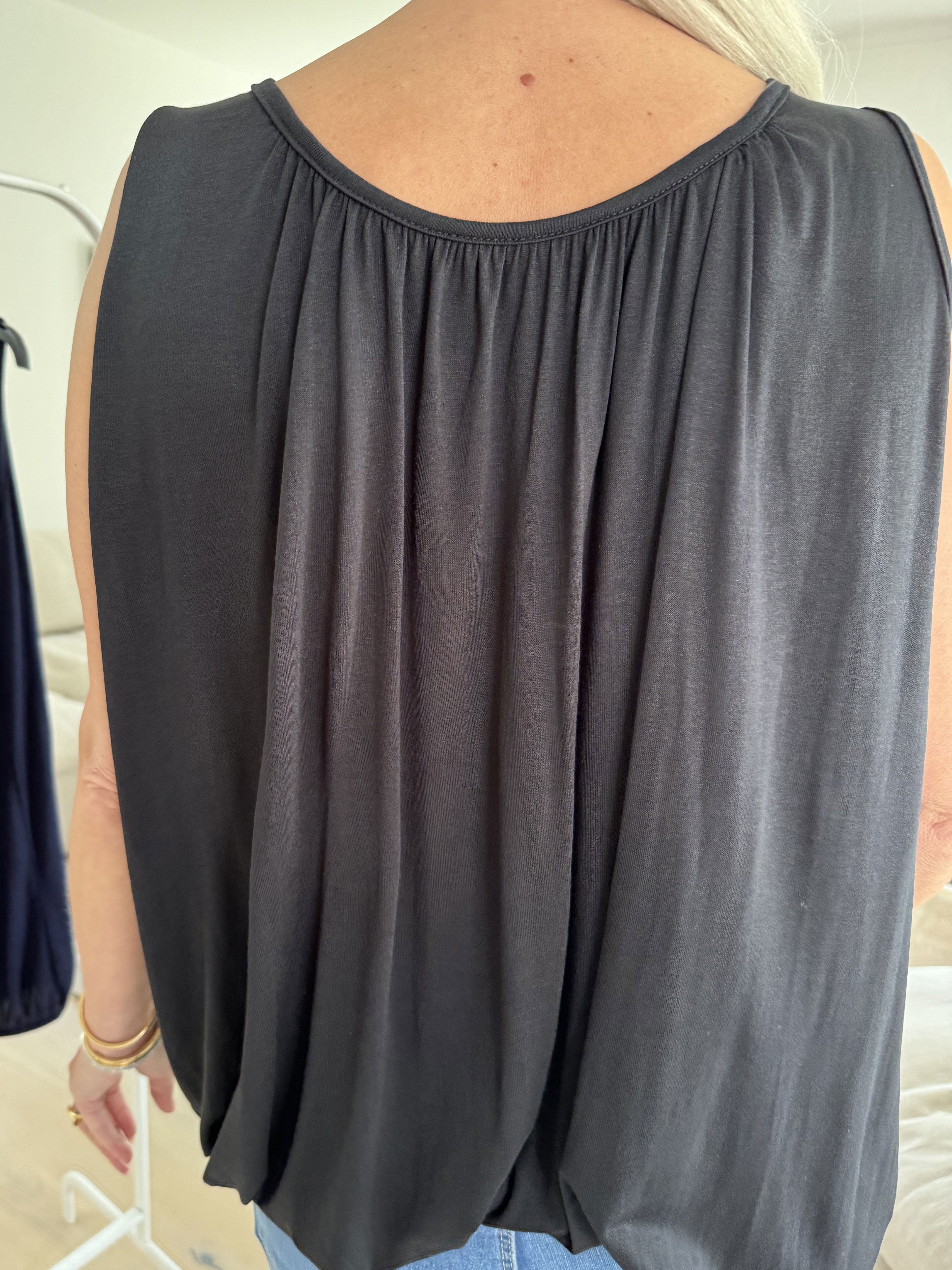 Miracle top - Basisk topp med resår i nederkanten (bestseller)