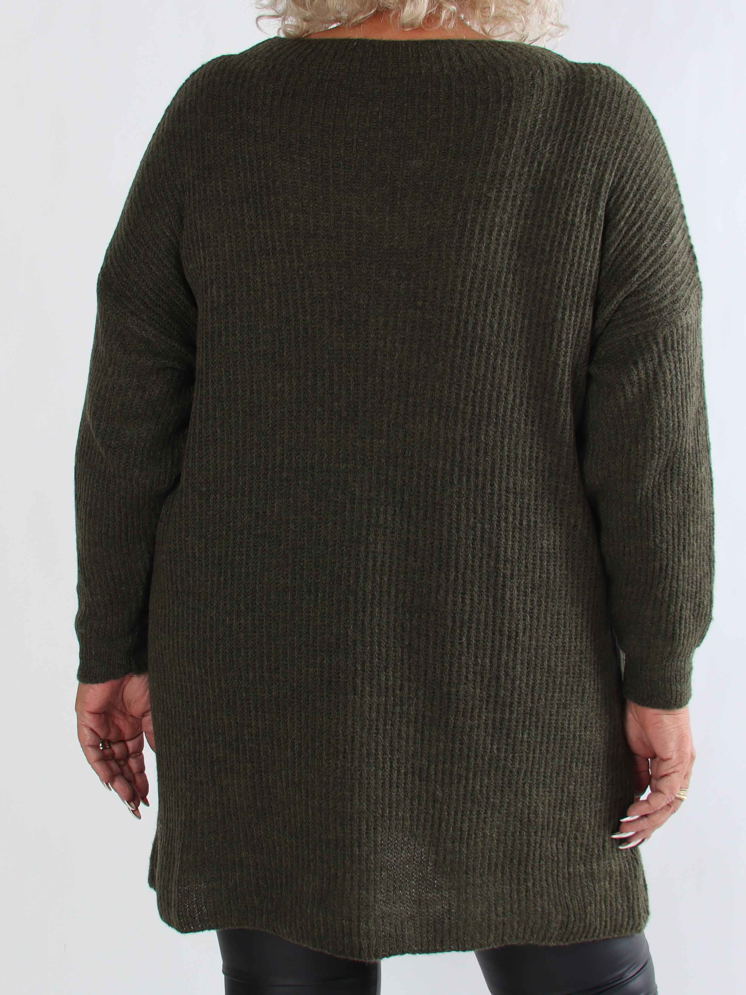 Miranda - Stickad plus size klänning med fickor framtill