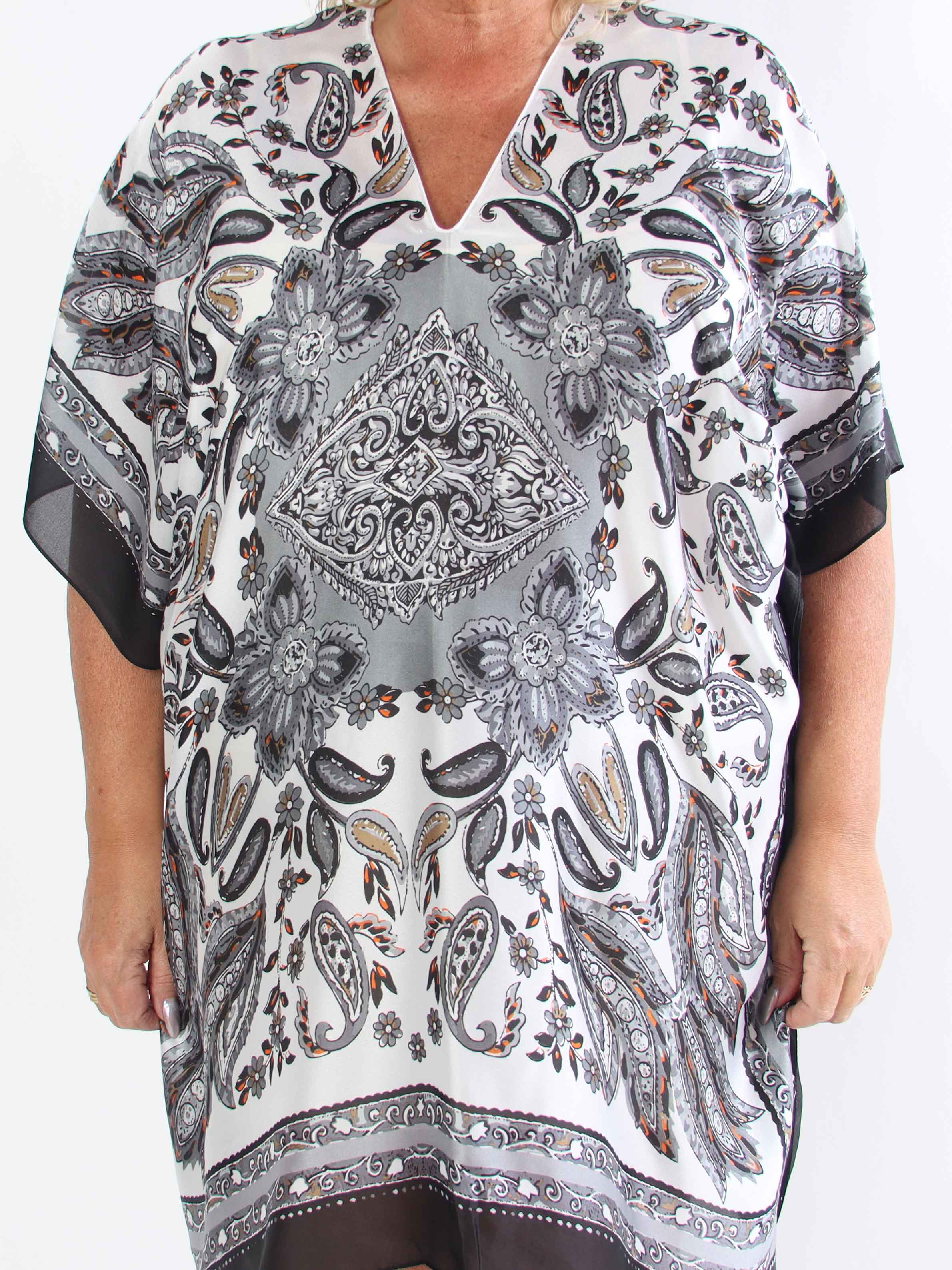 Miranda - Löst mönstrad plus size-tunika i mjuk viskos och siden