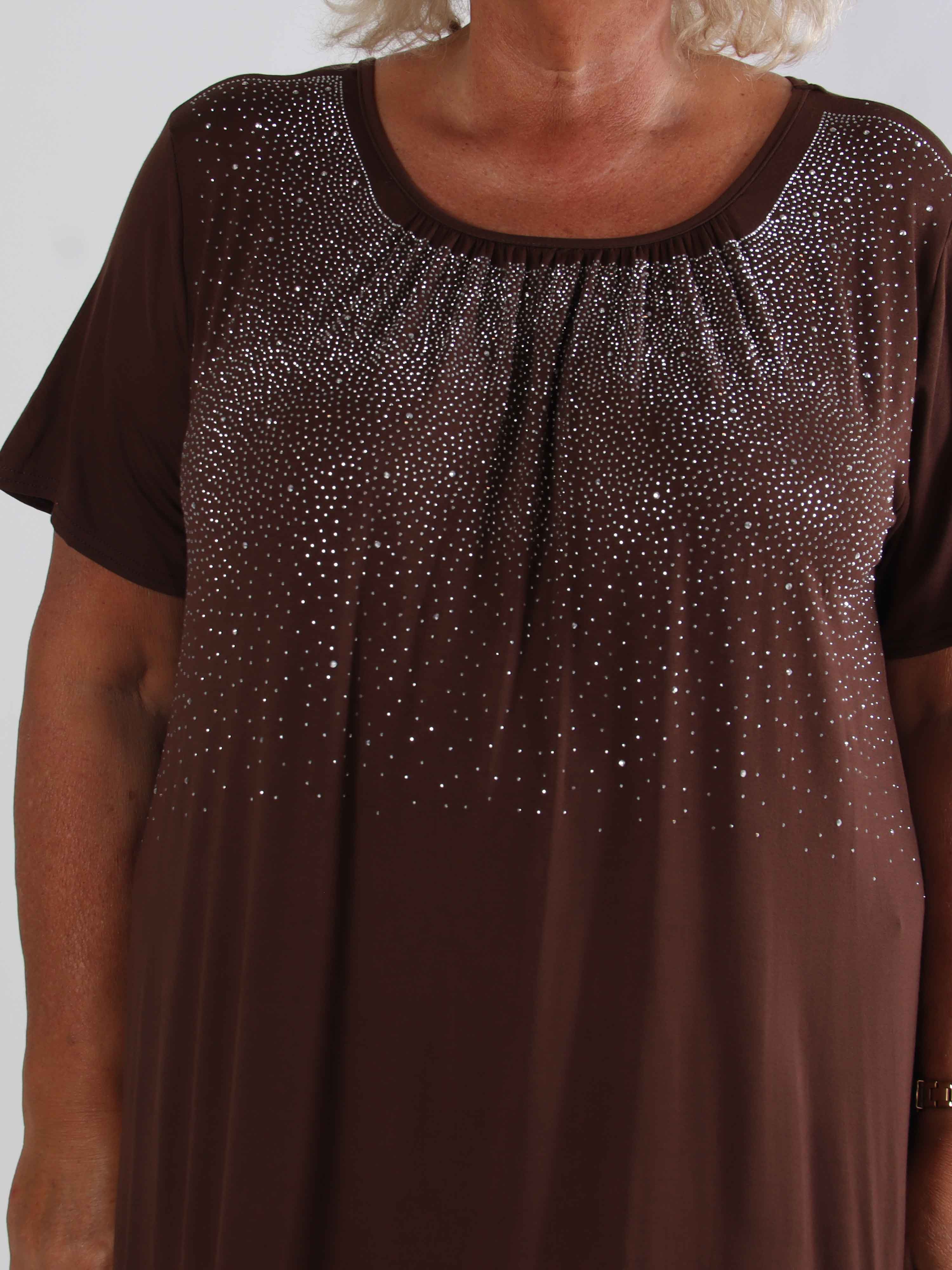 Miravi Sparkle - Lös plus size klänning i elastiskt tyg med strass