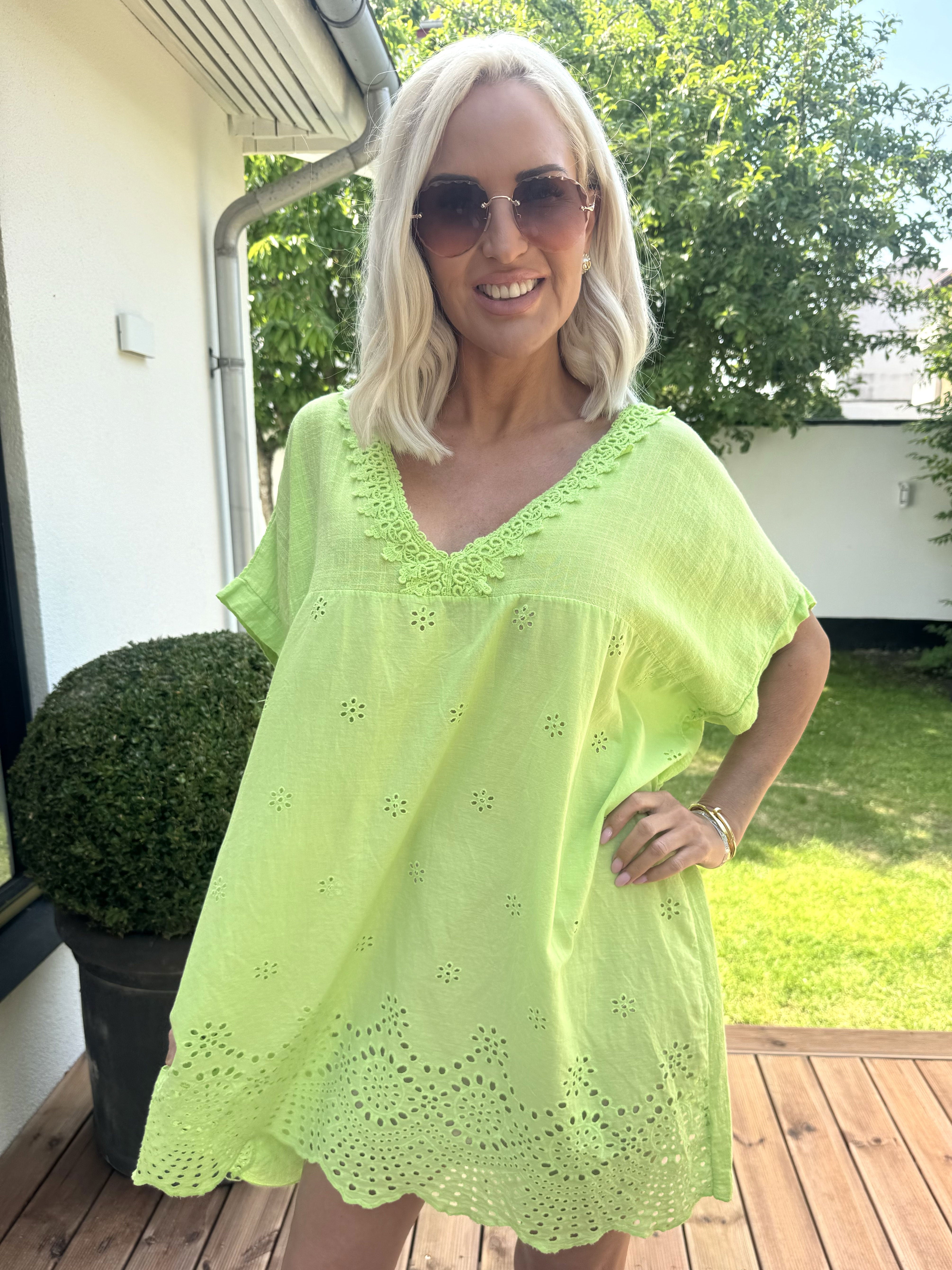 Mirina - Söt tunika i bomull med broderie anglaise