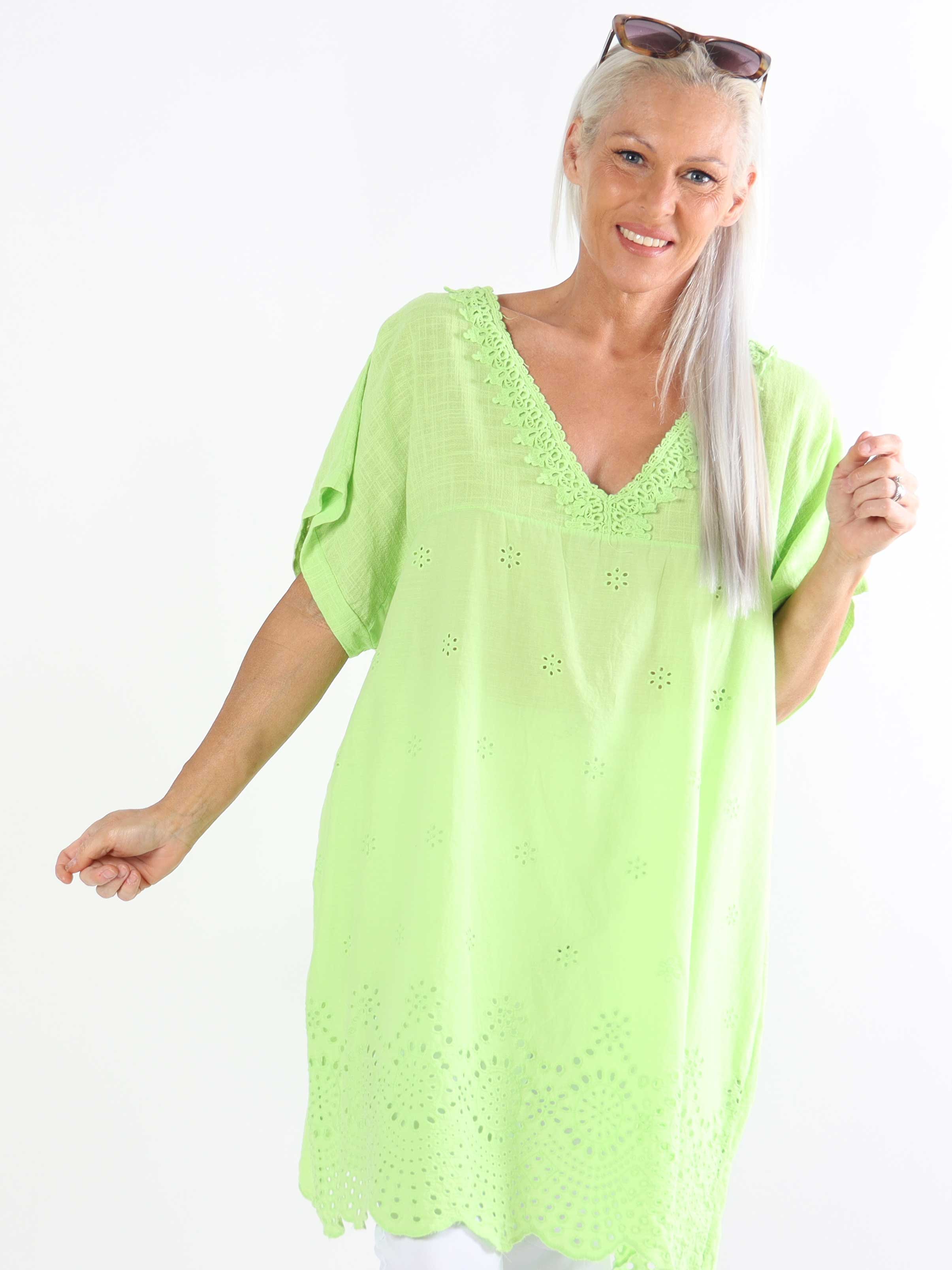 Mirina - Plus size tunika i bomull med broderie anglaise