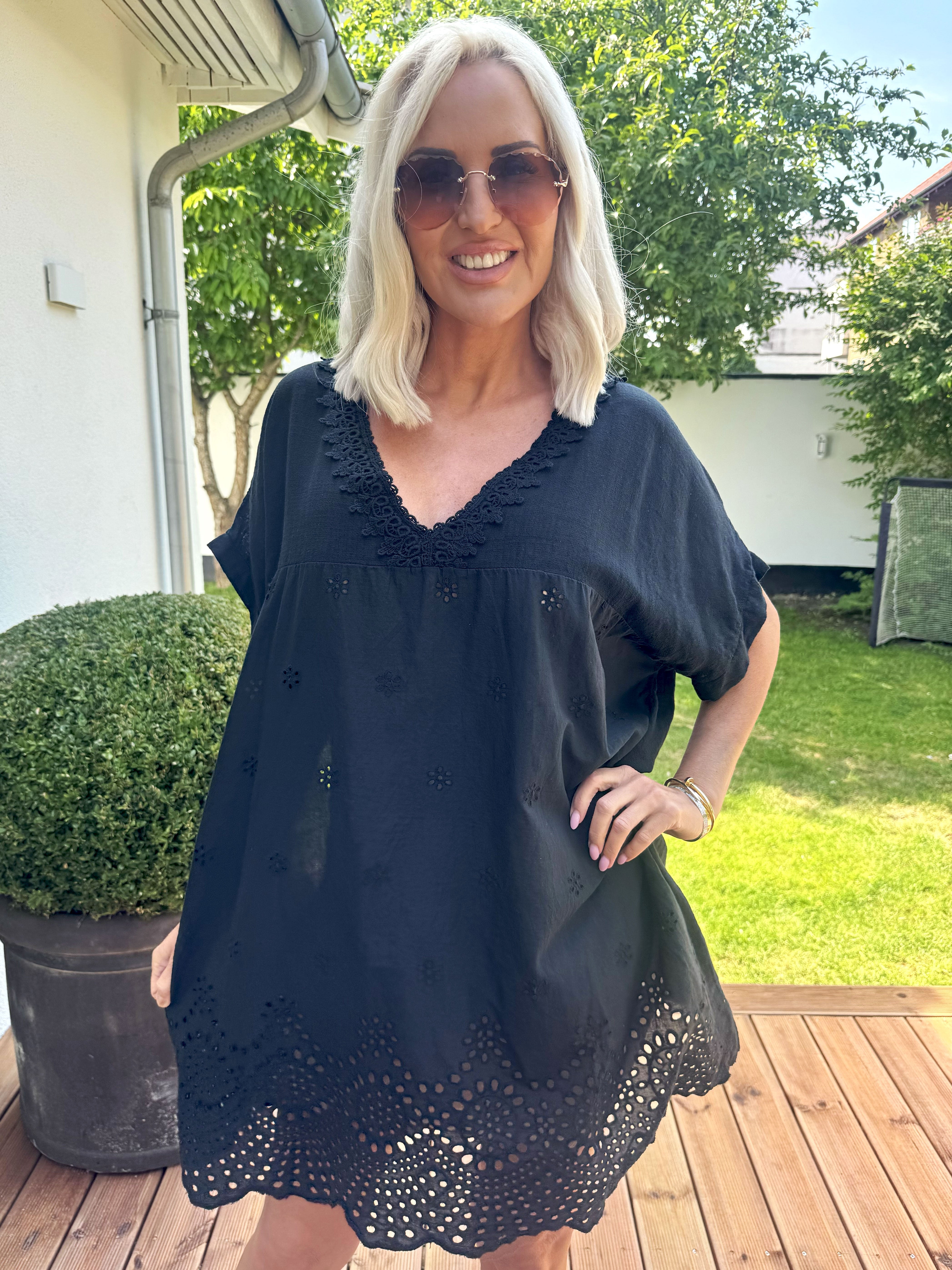 Mirina - Söt tunika i bomull med broderie anglaise