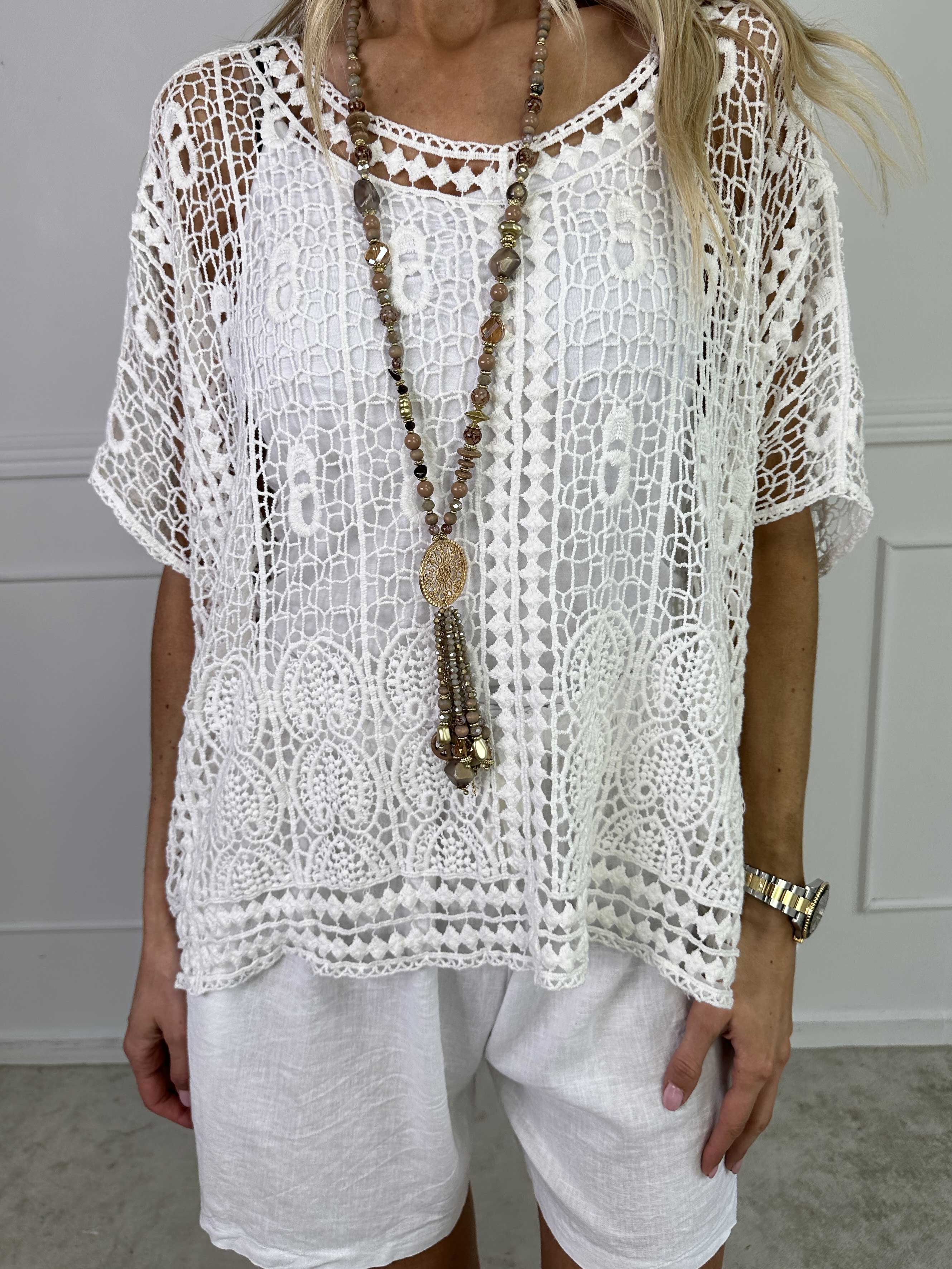 Missandei - Söt virkad blus i bomull med hålmönster