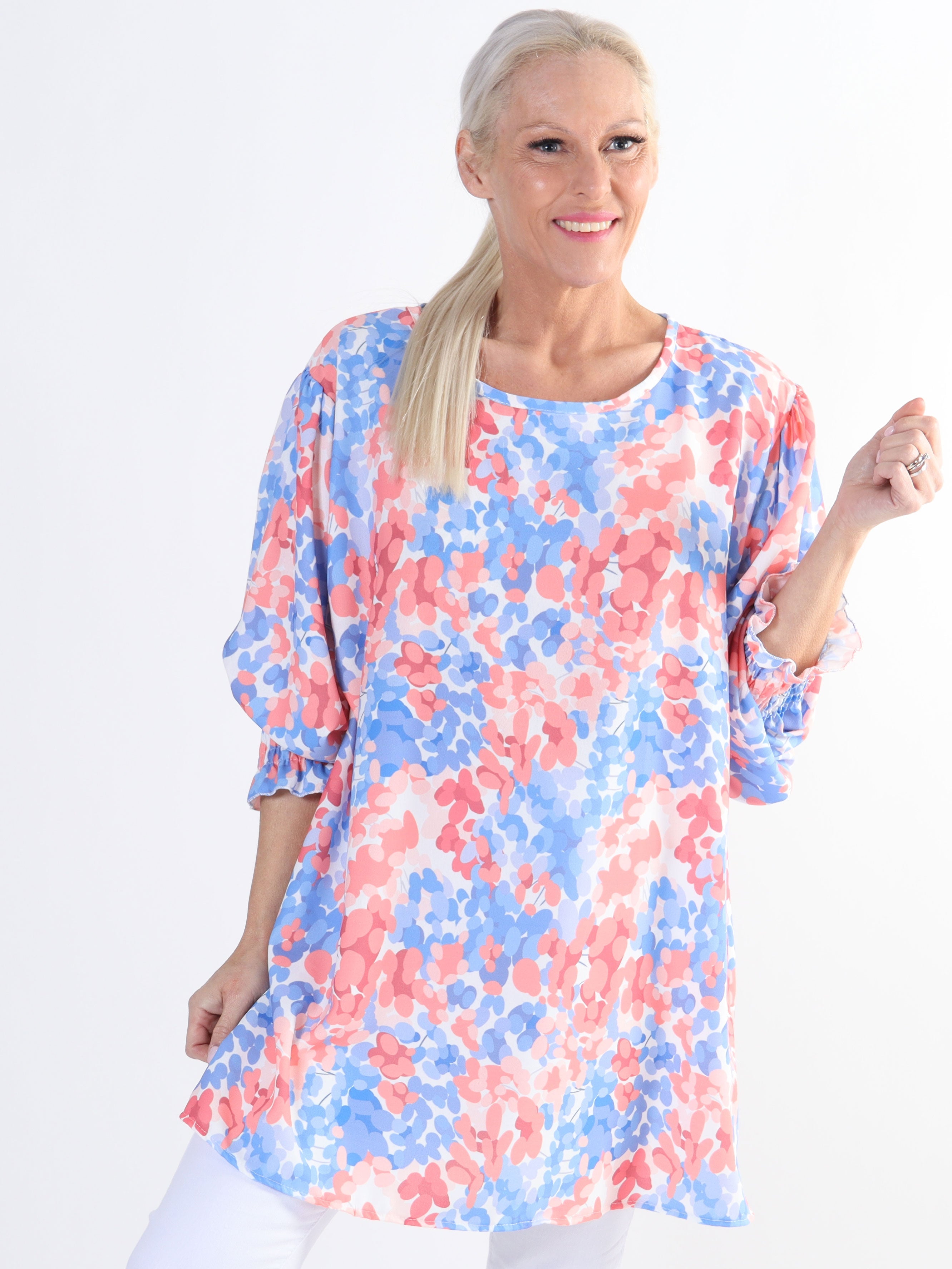 Moa - Blus i plusstorlek med elastiska ärmslut