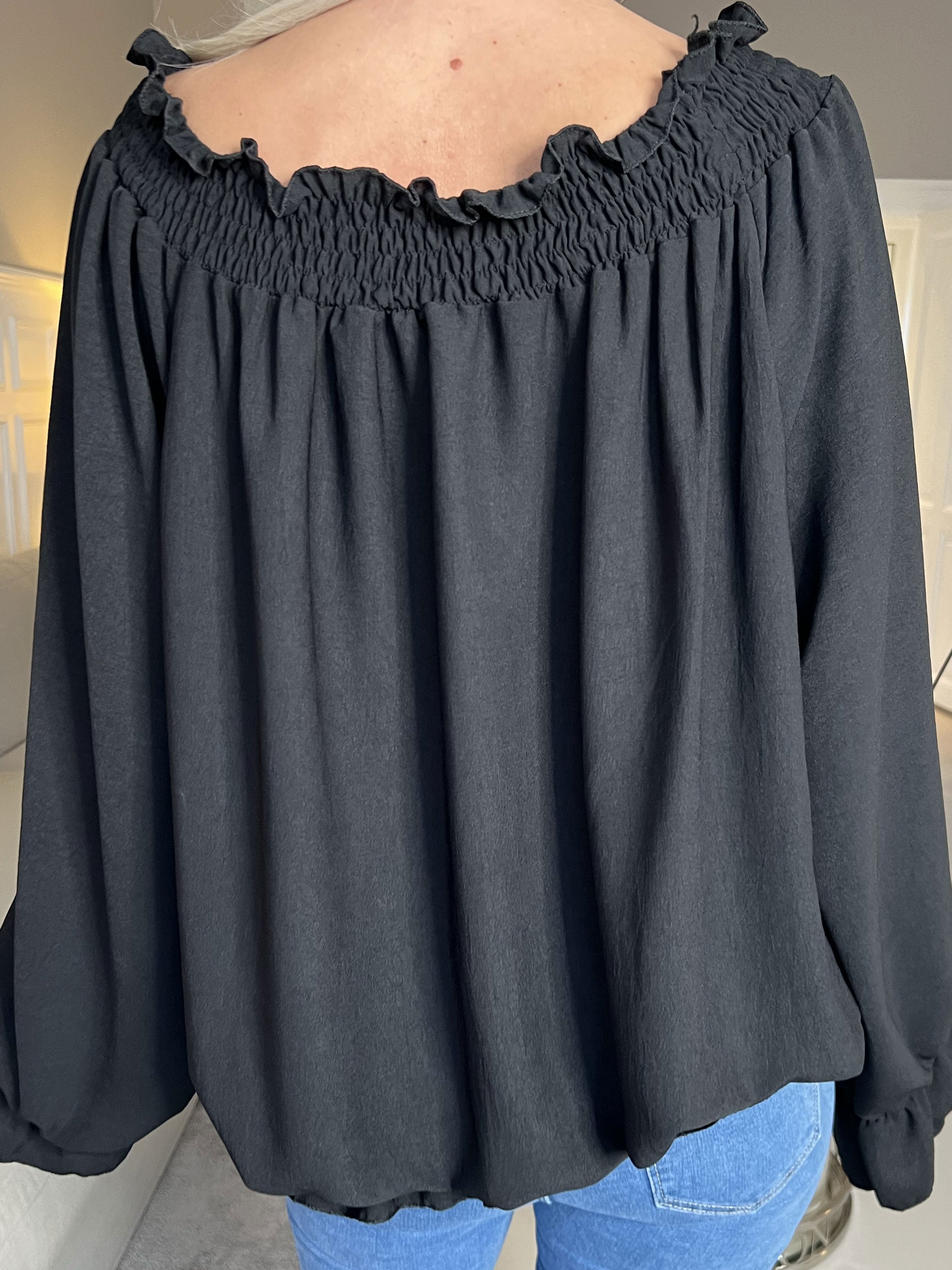 Monik - Tunika i enfärgat med resår och volang i kanterna