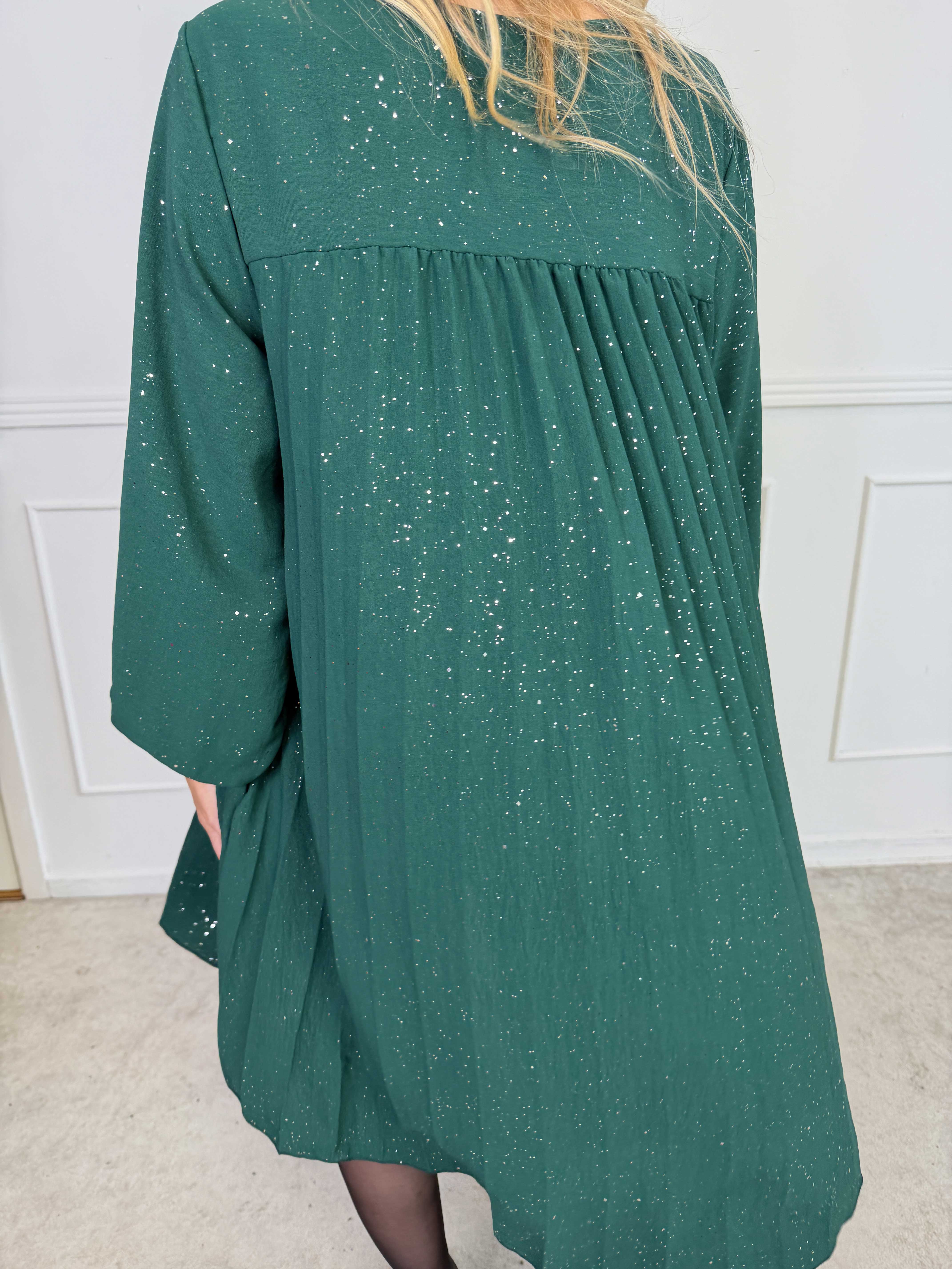 Nancy Glitter Short L/S - Plisserad klänning med fickor och glitter