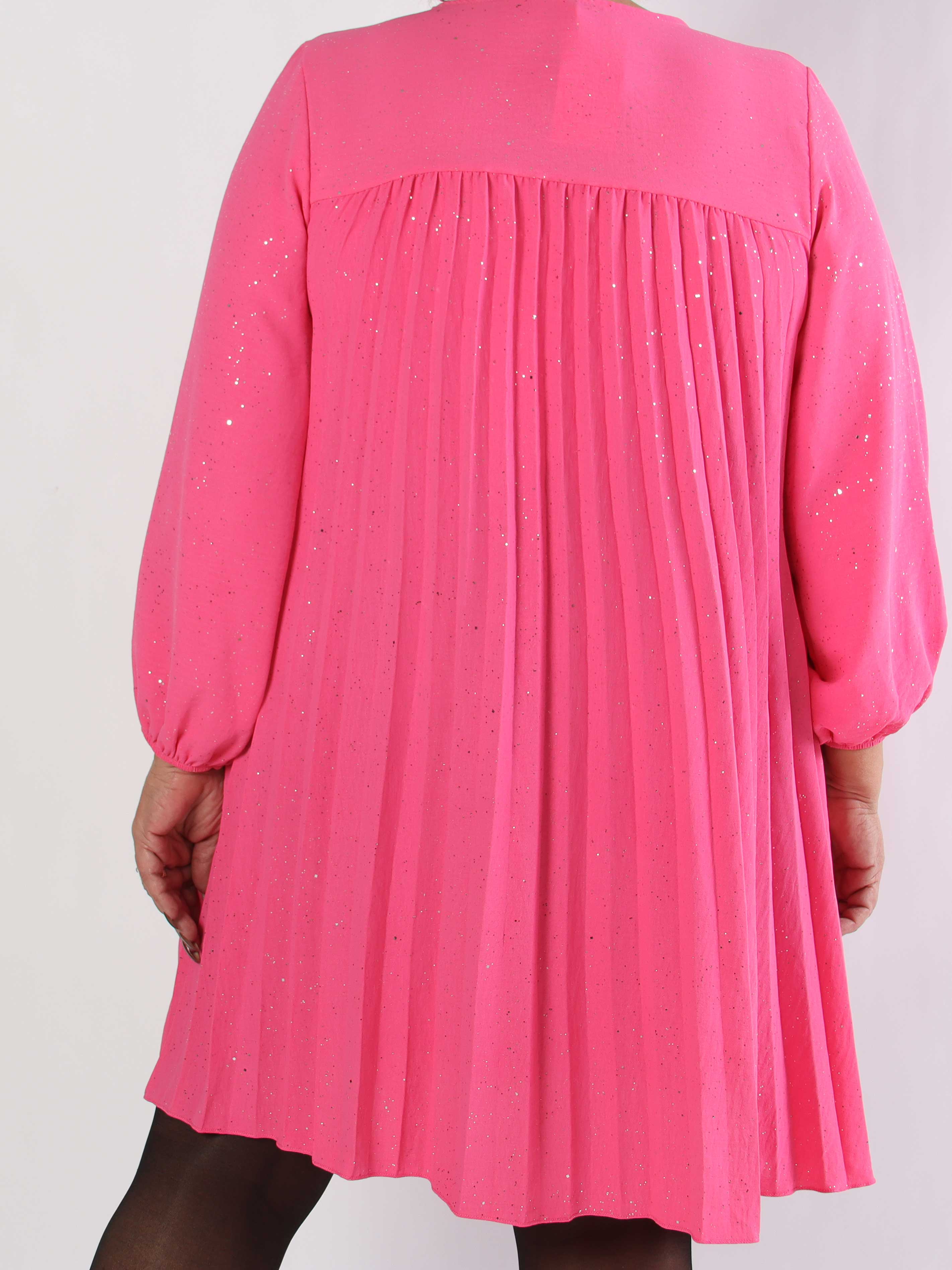 Nancy Glitter Short L/S - Plisserad plus size klänning med fickor och glitter