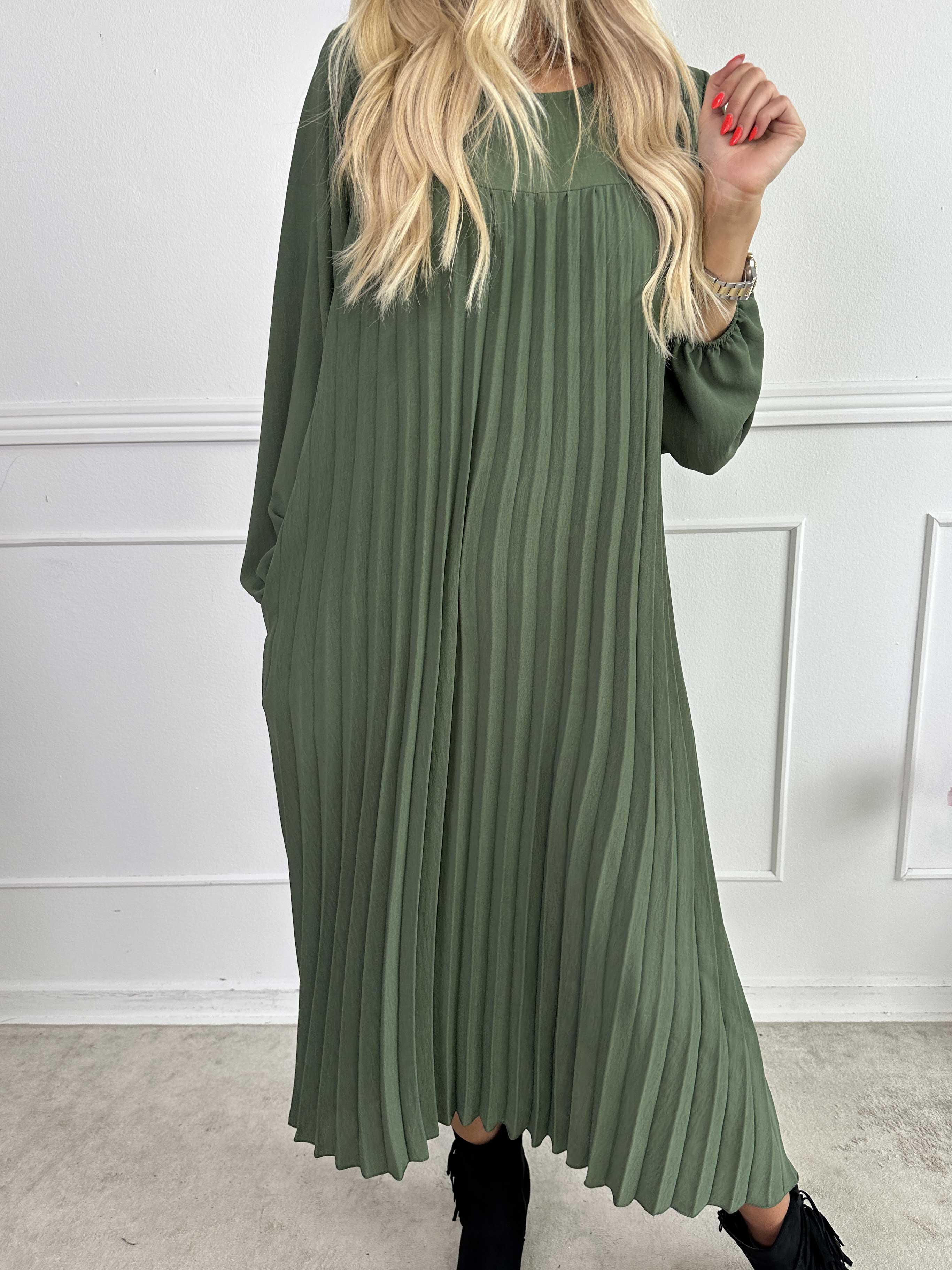 Nancy Long Sleeve - Lång klänning med plissering och fickor