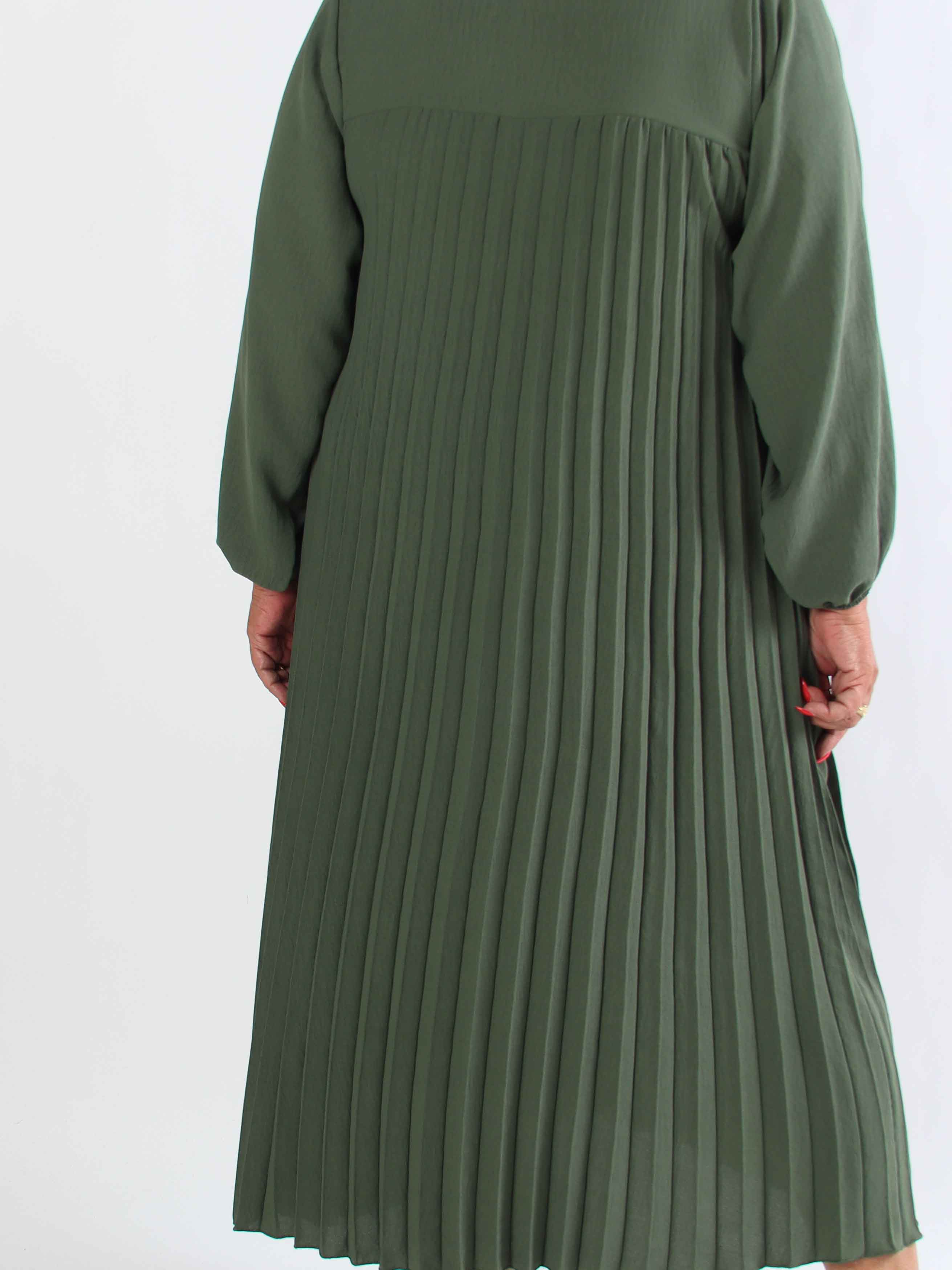 Nancy Long Sleeve - Lång plus size klänning med plissering och fickor