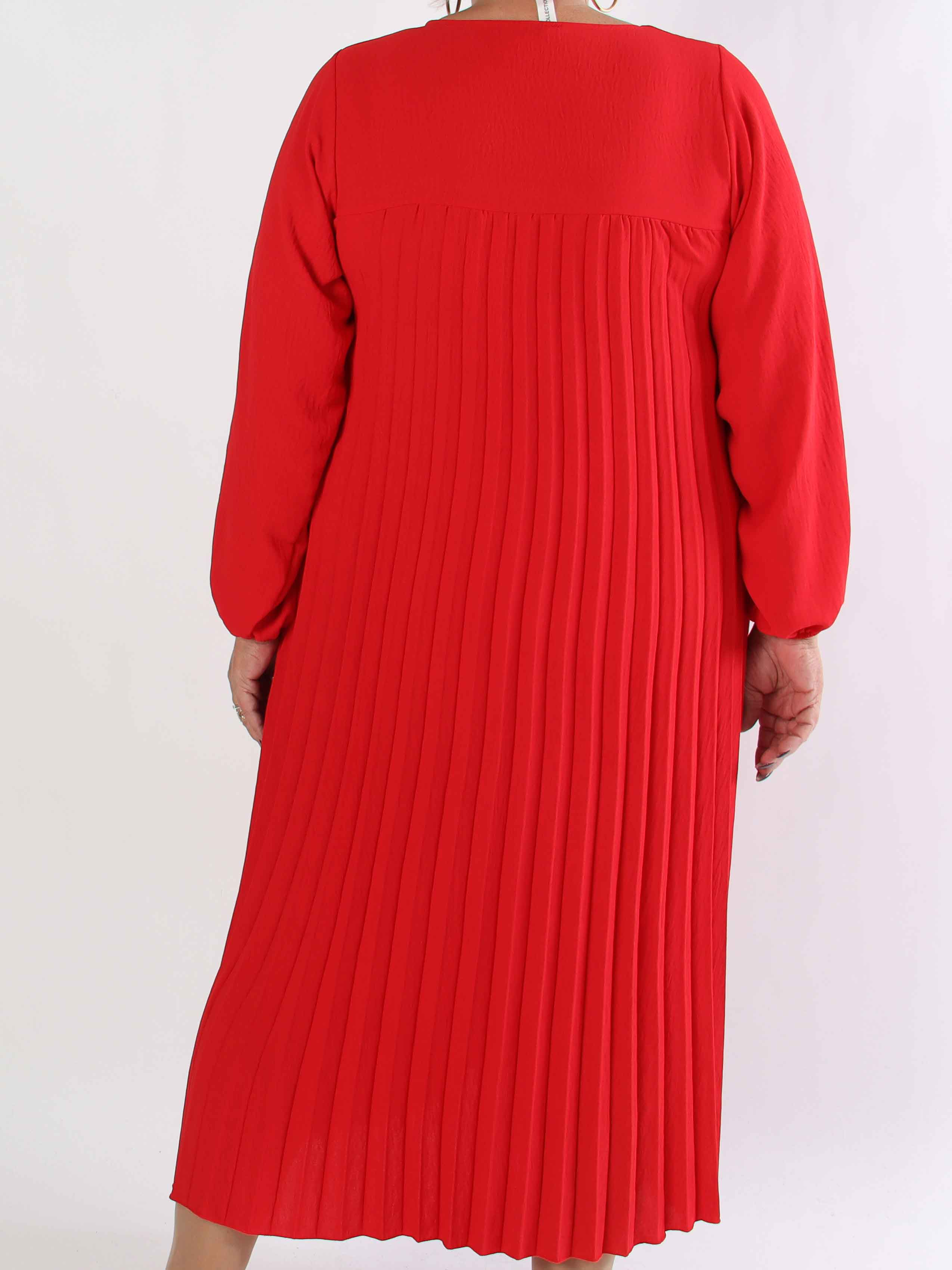 Nancy Long Sleeve - Lång plus size klänning med plissering och fickor