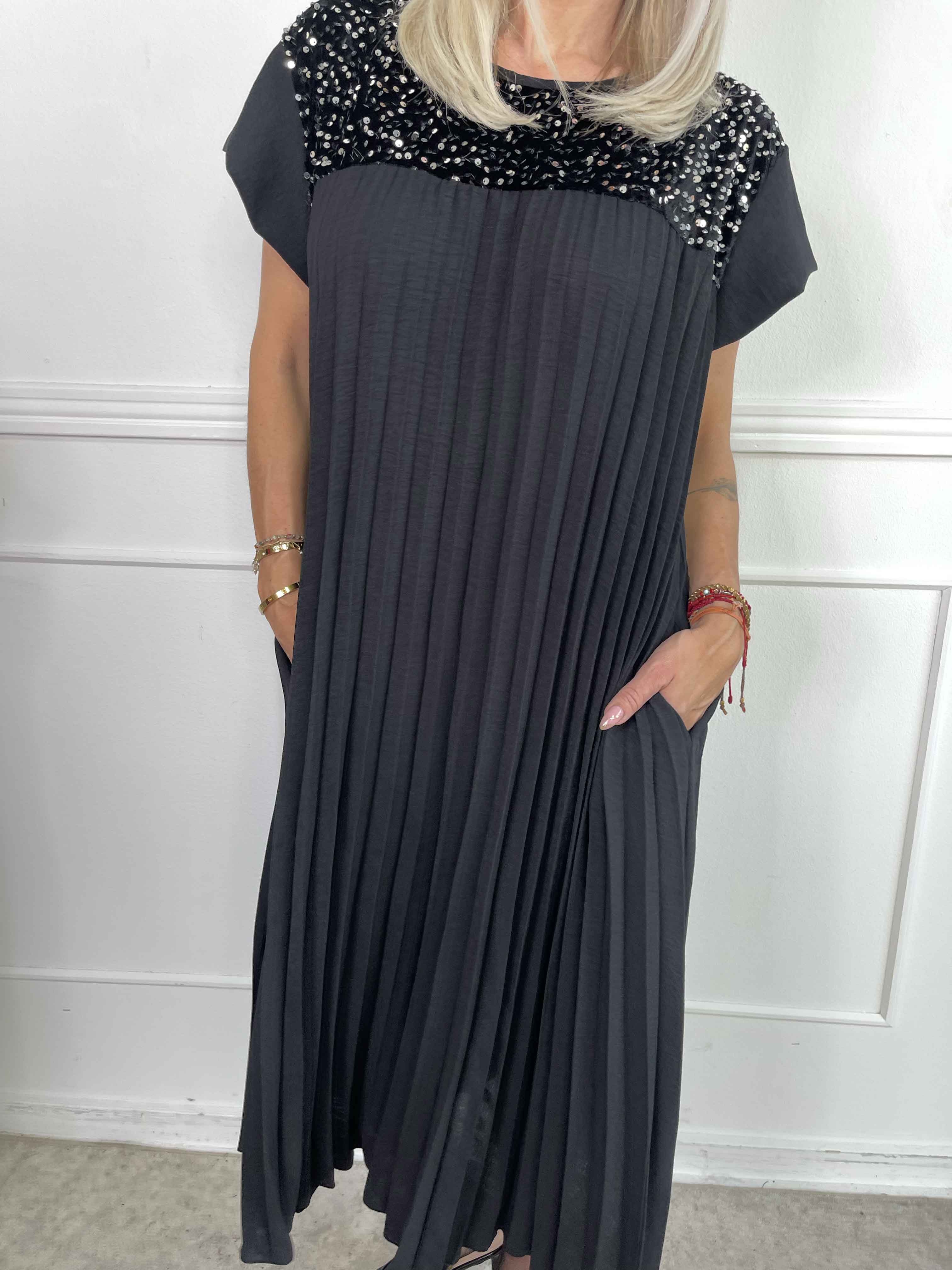 Nancy Party - Lång plisserad klänning med paljetter och sammet